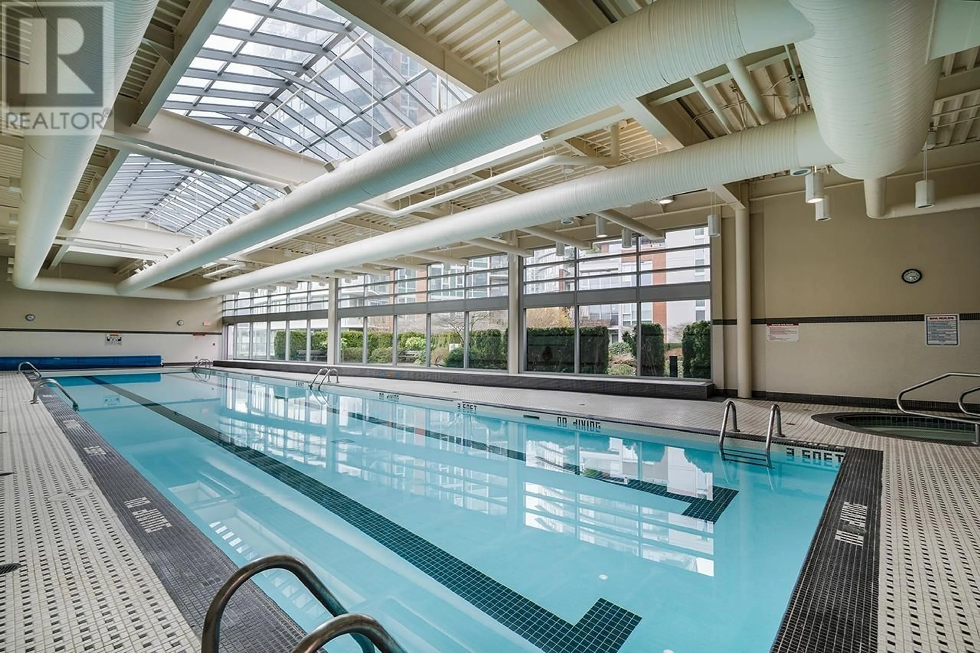 Pool for 907 - 58 KEEFER PLACE, Vancouver British Columbia V6B0B8