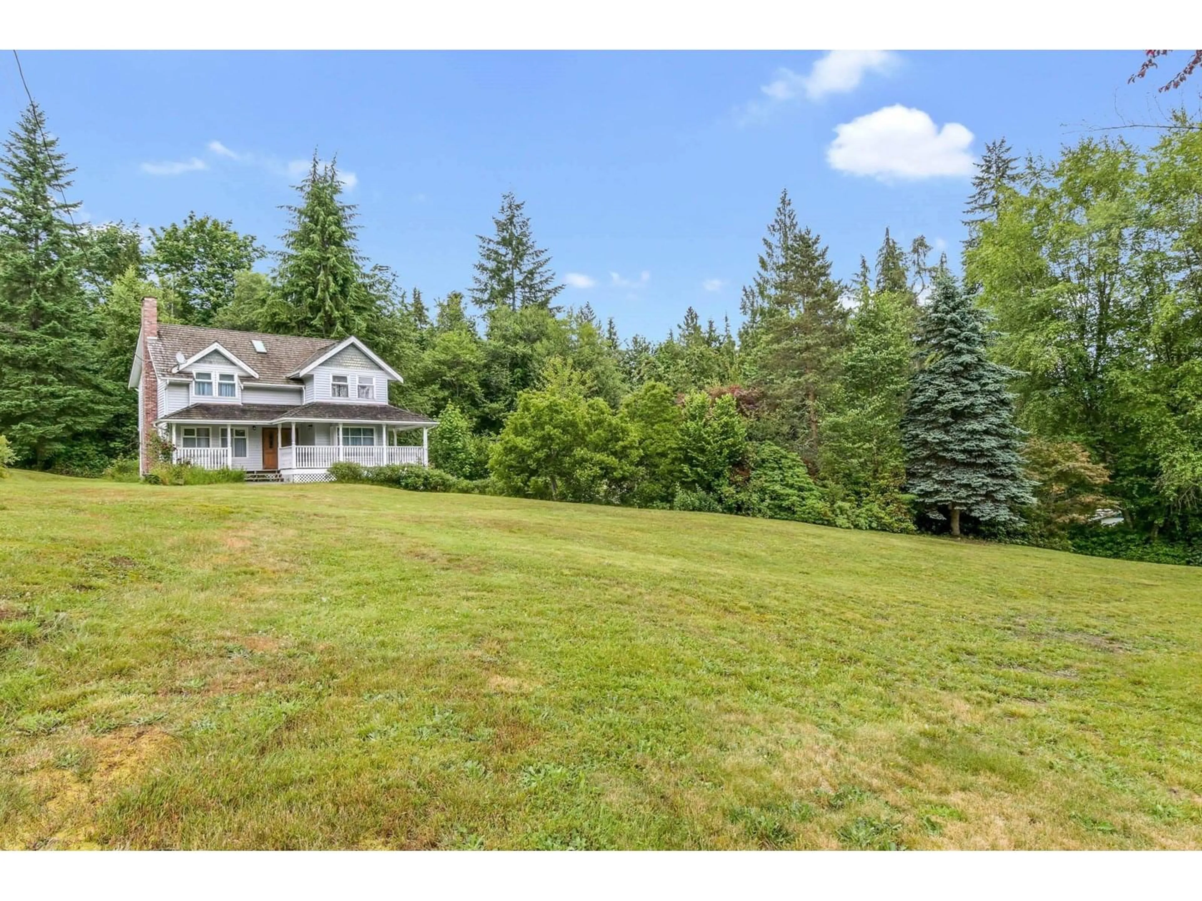 A pic from outside/outdoor area/front of a property/back of a property/a pic from drone, unknown for 33845 RICHARDS, Mission British Columbia V2V5X4