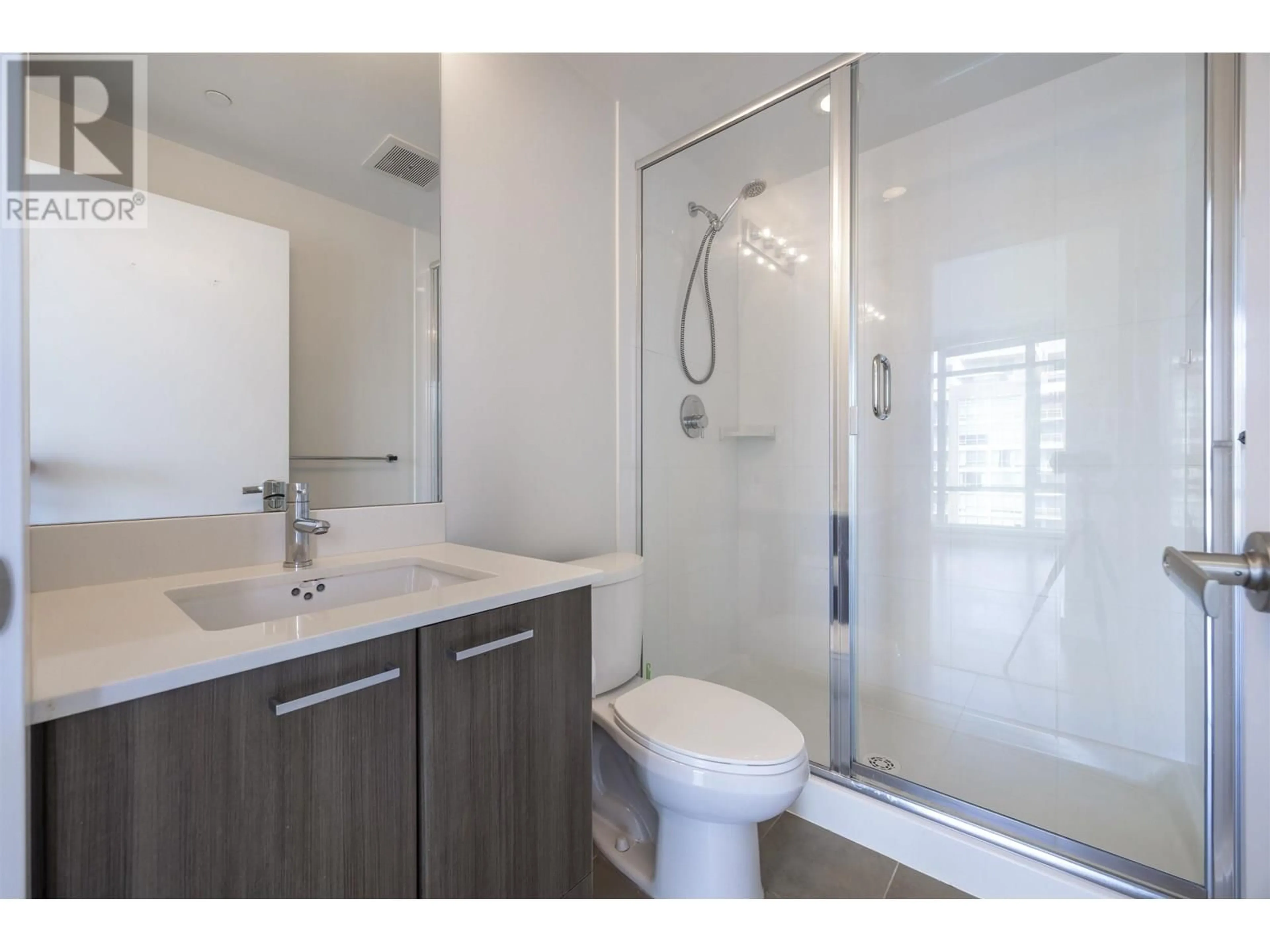 Standard bathroom, unknown for 3502 - 2955 ATLANTIC AVENUE, Coquitlam British Columbia V3B0H9