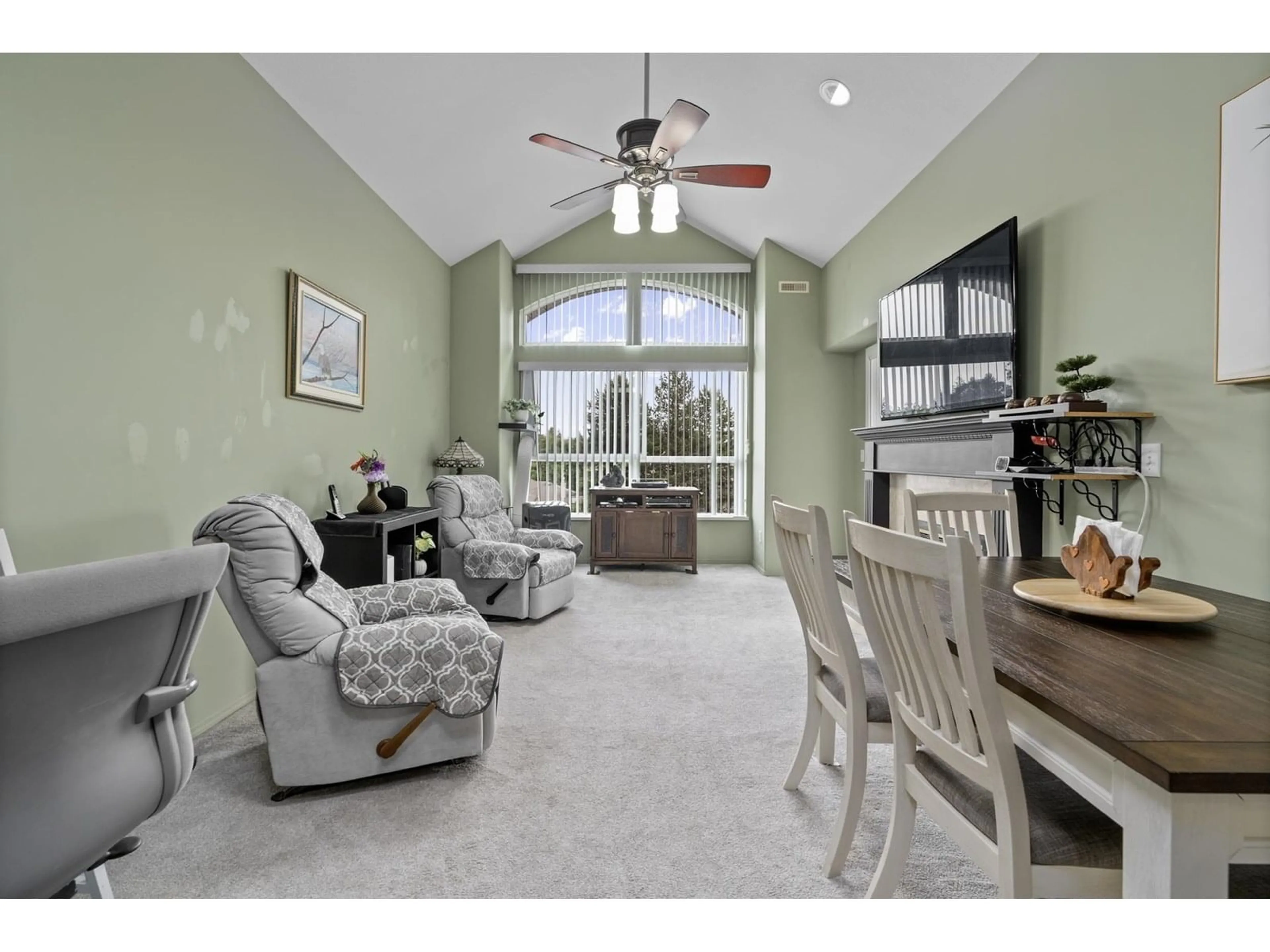 Living room with furniture, unknown for 308 - 20381 96, Langley British Columbia V1M2L1