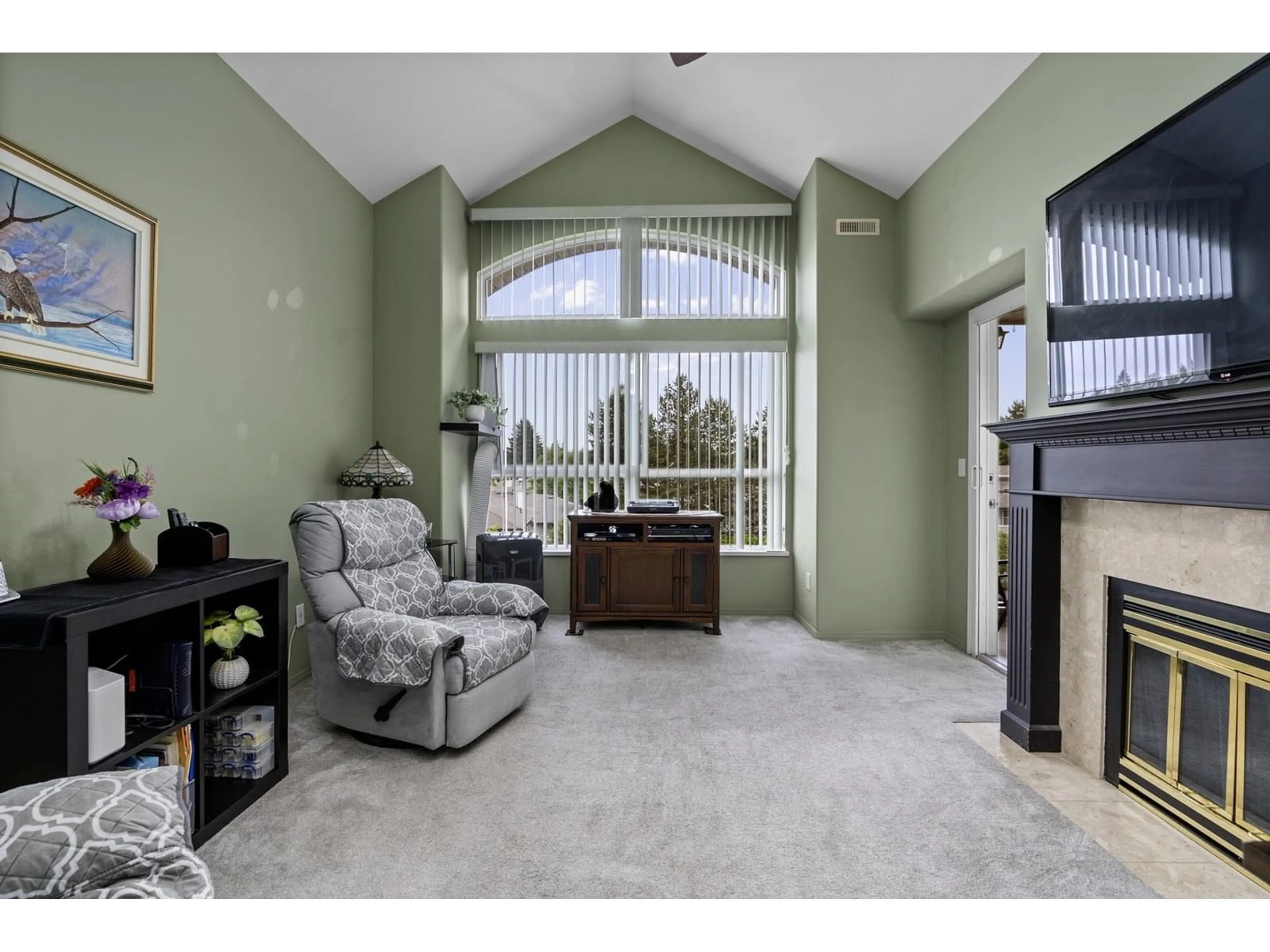 Living room with furniture, unknown for 308 - 20381 96, Langley British Columbia V1M2L1