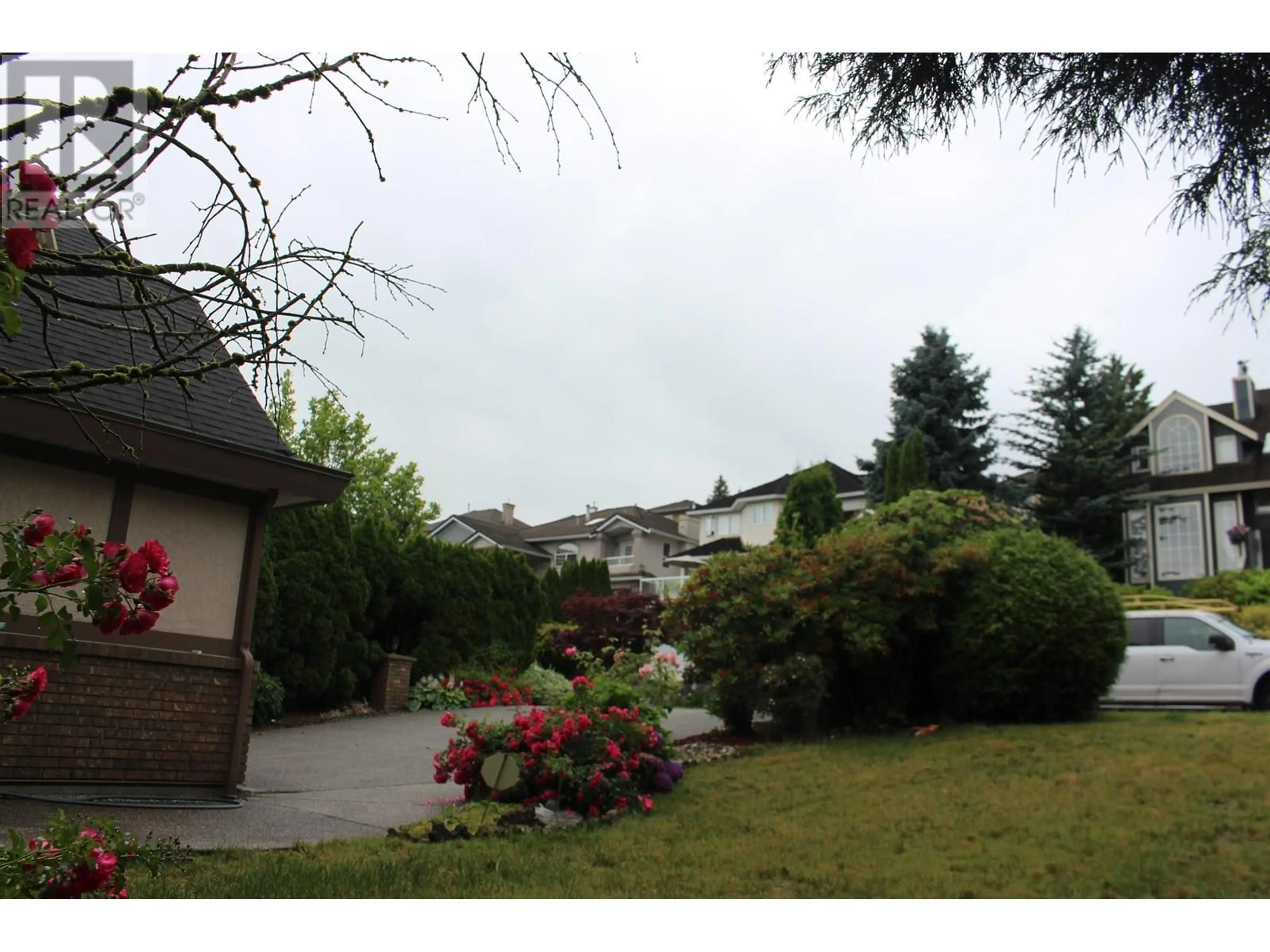 A pic from outside/outdoor area/front of a property/back of a property/a pic from drone, unknown for 2254 SORRENTO DRIVE, Coquitlam British Columbia V3K6P4