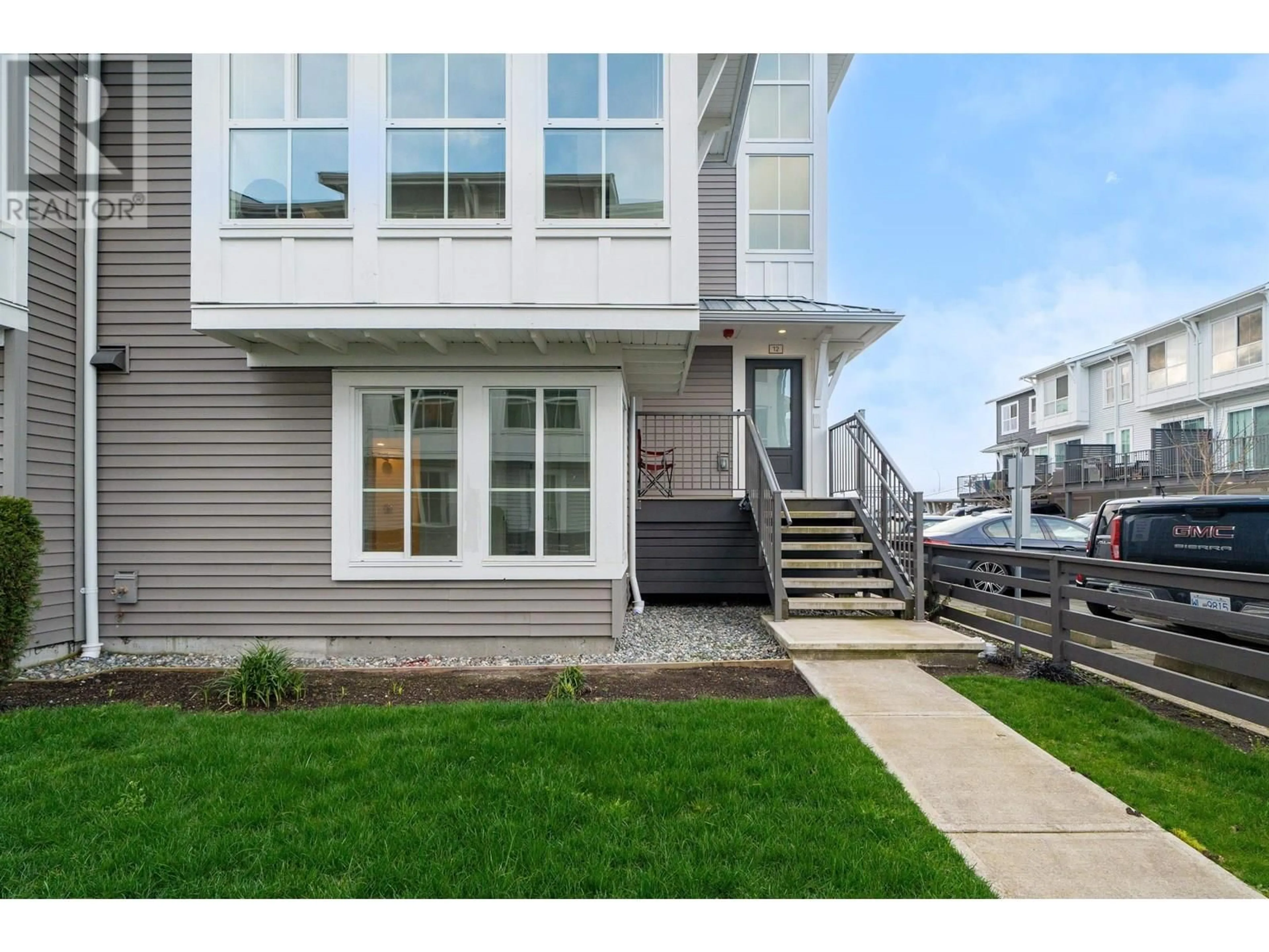 Home with vinyl exterior material, water/lake/river/ocean view for 12 - 4656 ORCA WAY, Tsawwassen British Columbia V4M0C9