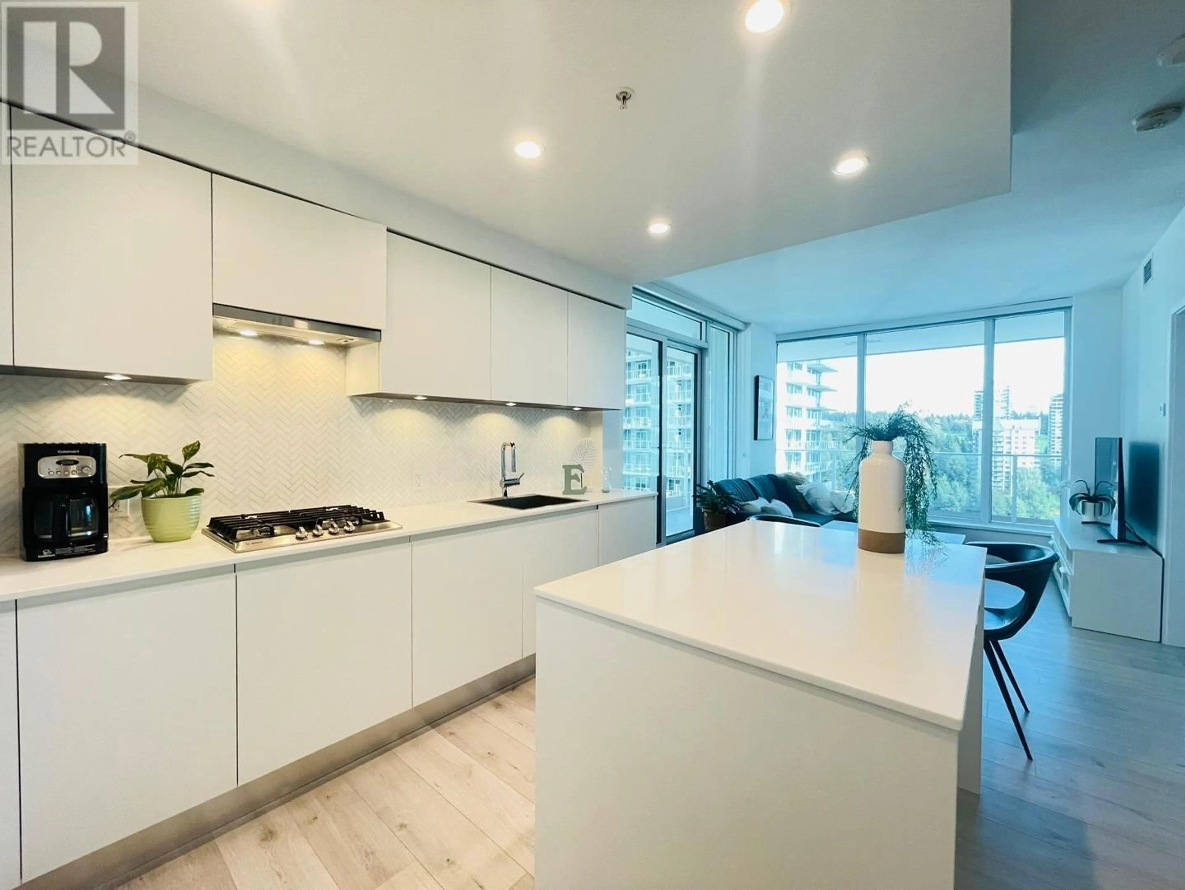 Open concept kitchen, unknown for 1601 - 3833 EVERGREEN PLACE, Burnaby British Columbia V3J0M2