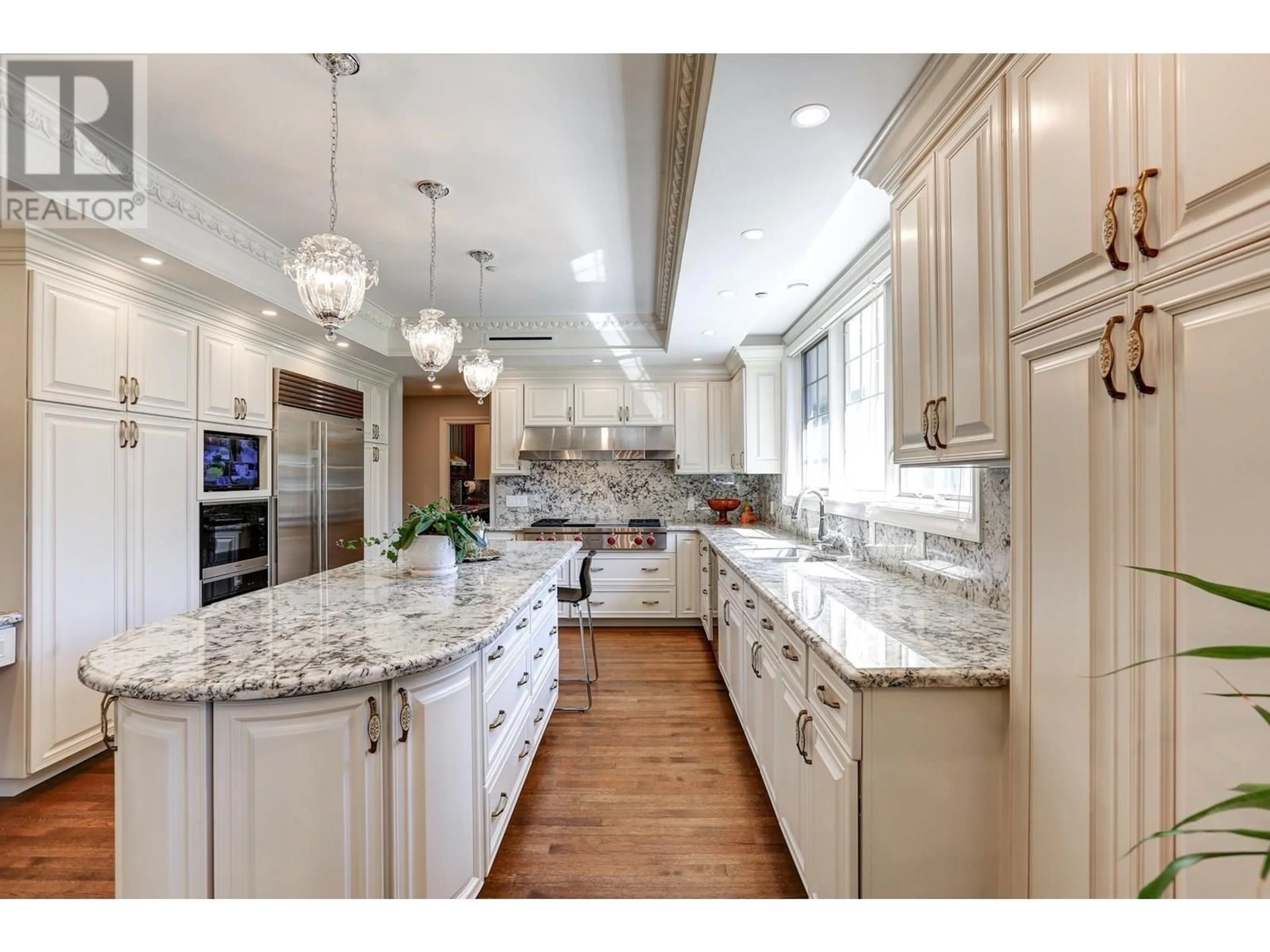 Open concept kitchen, ceramic/tile floor for 4538 ANGUS DRIVE, Vancouver British Columbia V6J4J5