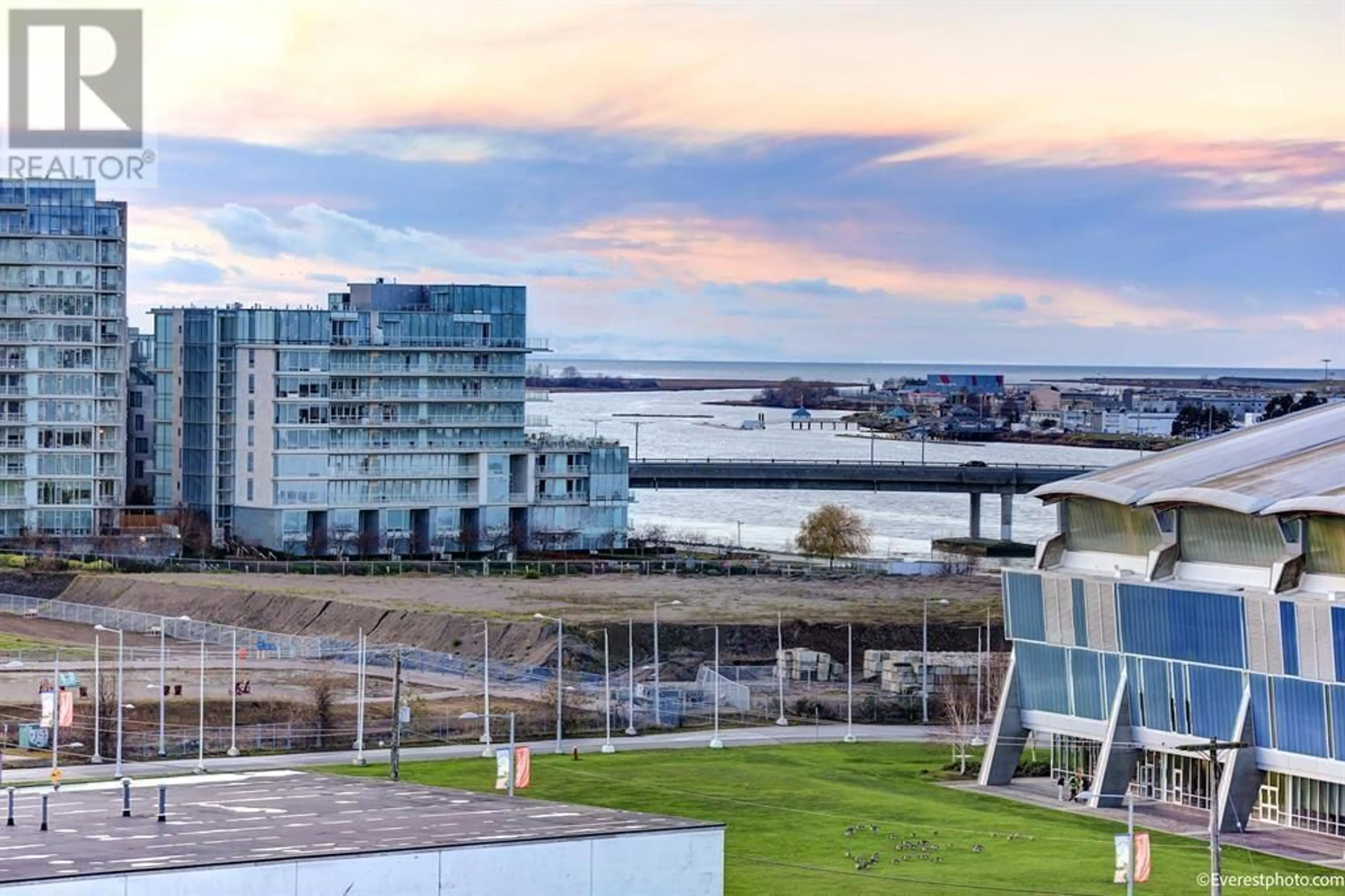 A pic from outside/outdoor area/front of a property/back of a property/a pic from drone, water/lake/river/ocean view for 1006 - 6951 ELMBRIDGE WAY, Richmond British Columbia V7C0A4