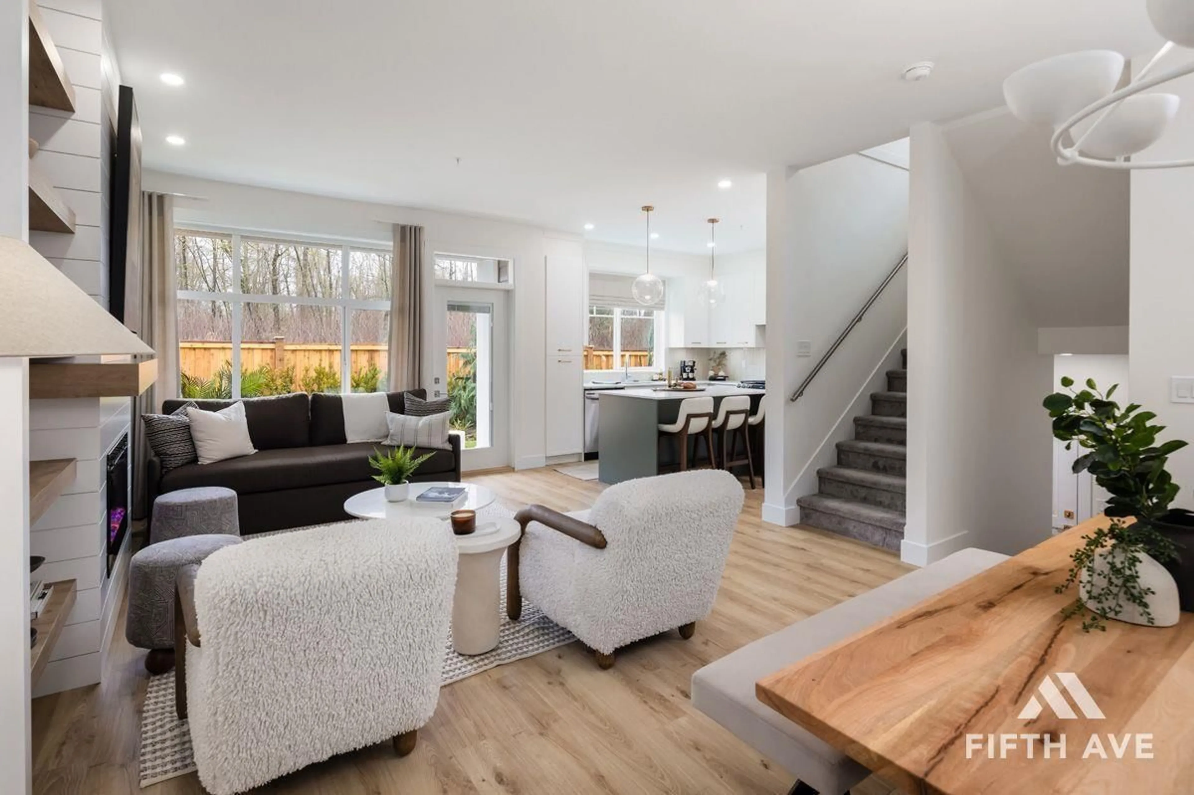Living room with furniture, unknown for 13 - 20680 76B, Langley British Columbia V2Y4L2
