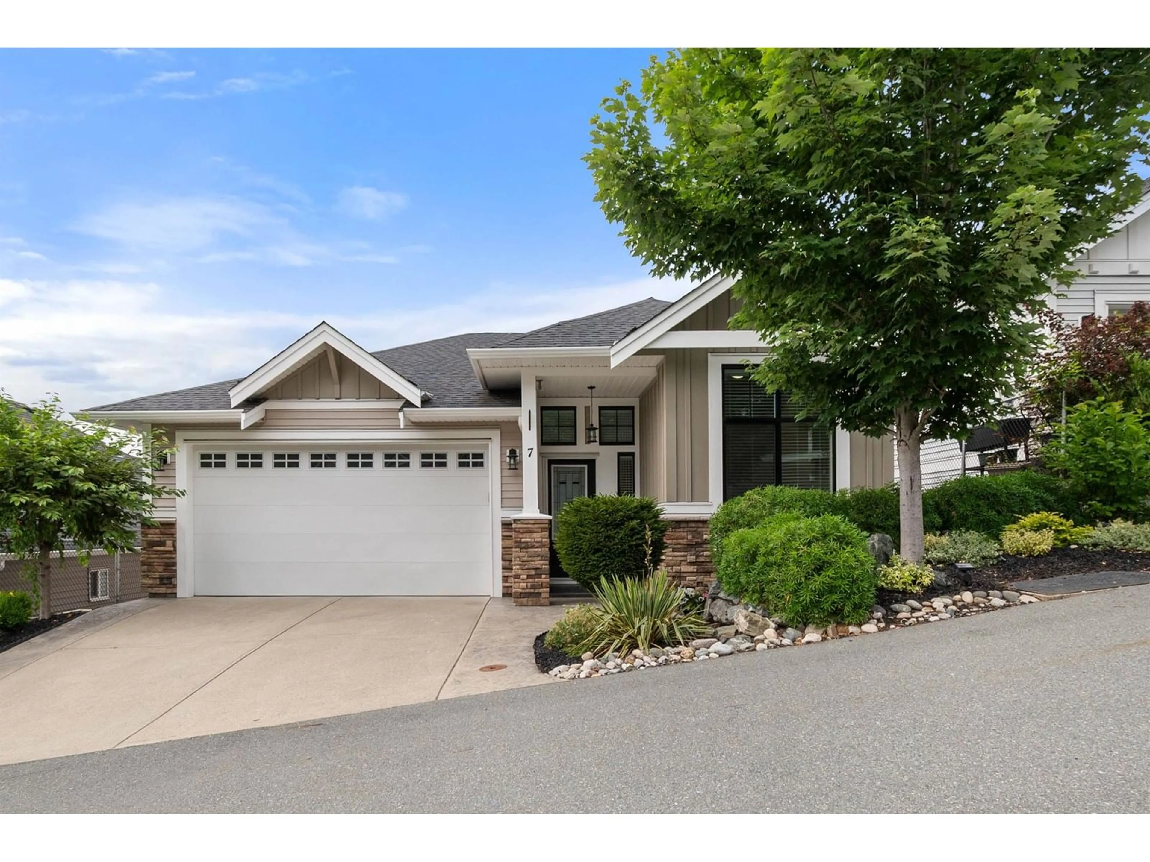 Home with vinyl exterior material, street for 7 - 47045 SYLVAN DRIVE, Chilliwack British Columbia V2R0X6