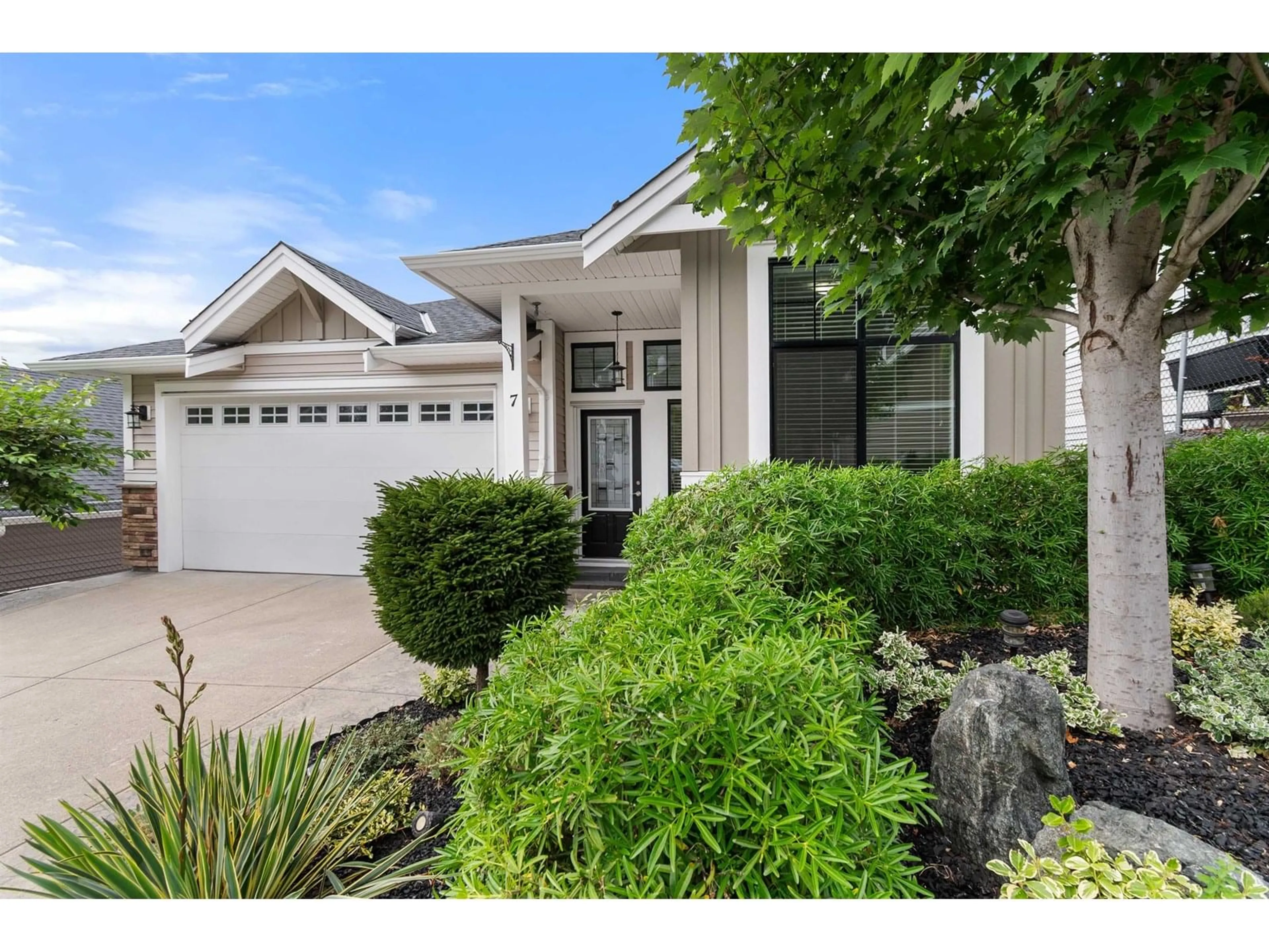 Indoor entryway for 7 - 47045 SYLVAN DRIVE, Chilliwack British Columbia V2R0X6