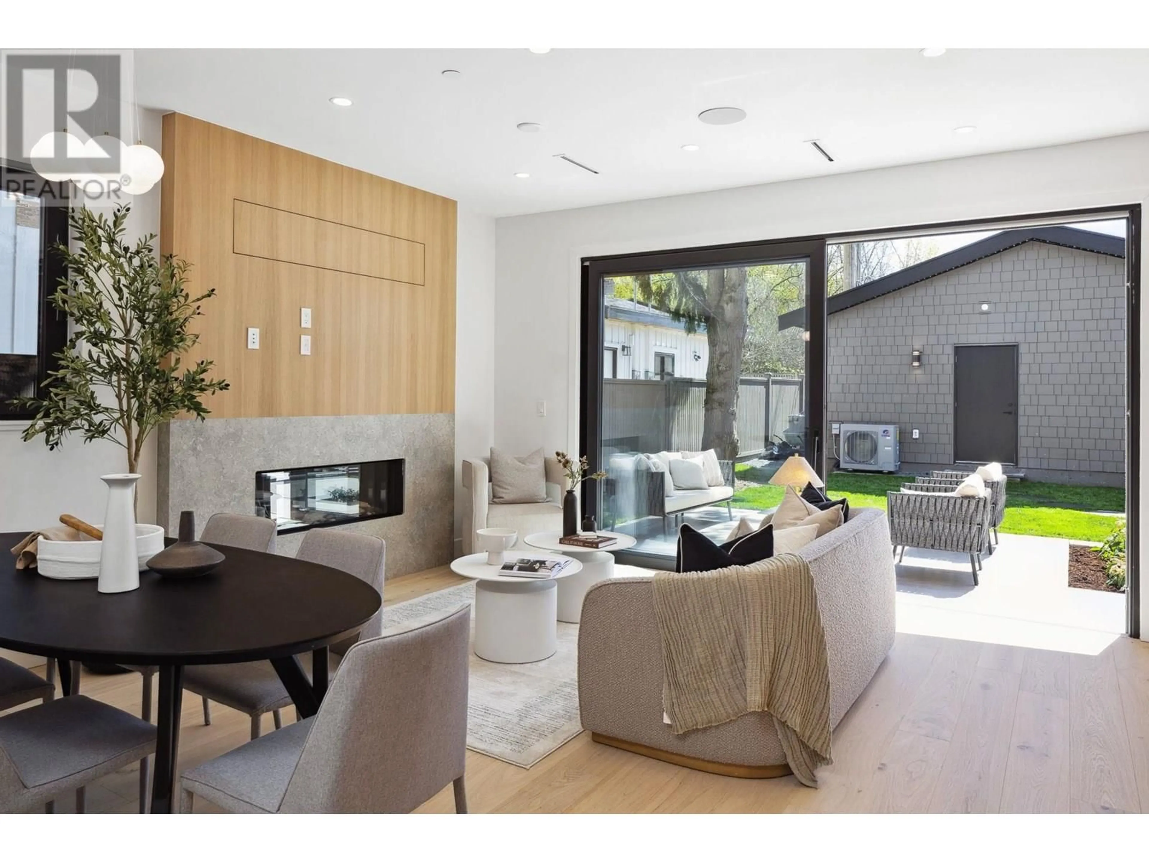 Unknown for 2 - 2626 41ST AVENUE, Vancouver British Columbia V6N3C4