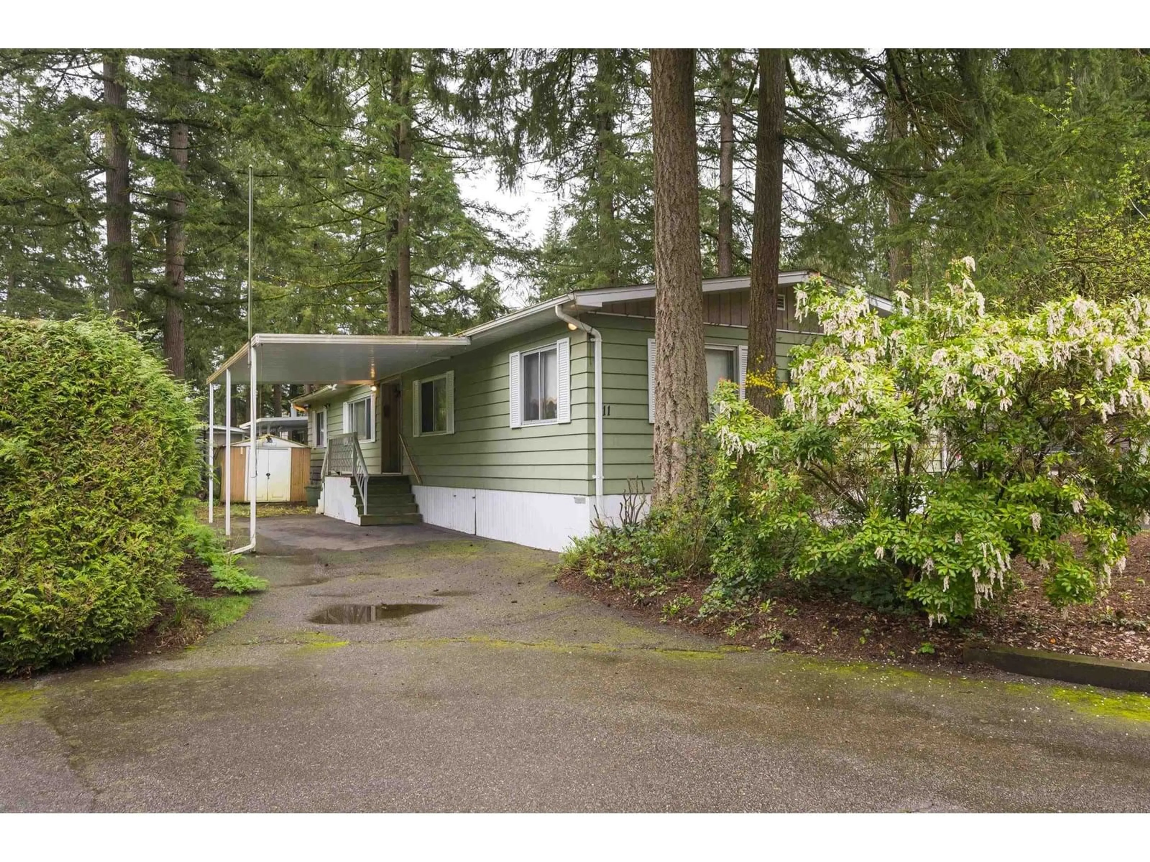 Home with vinyl exterior material, street for 11 - 2306 198, Langley British Columbia V2Z1Y9