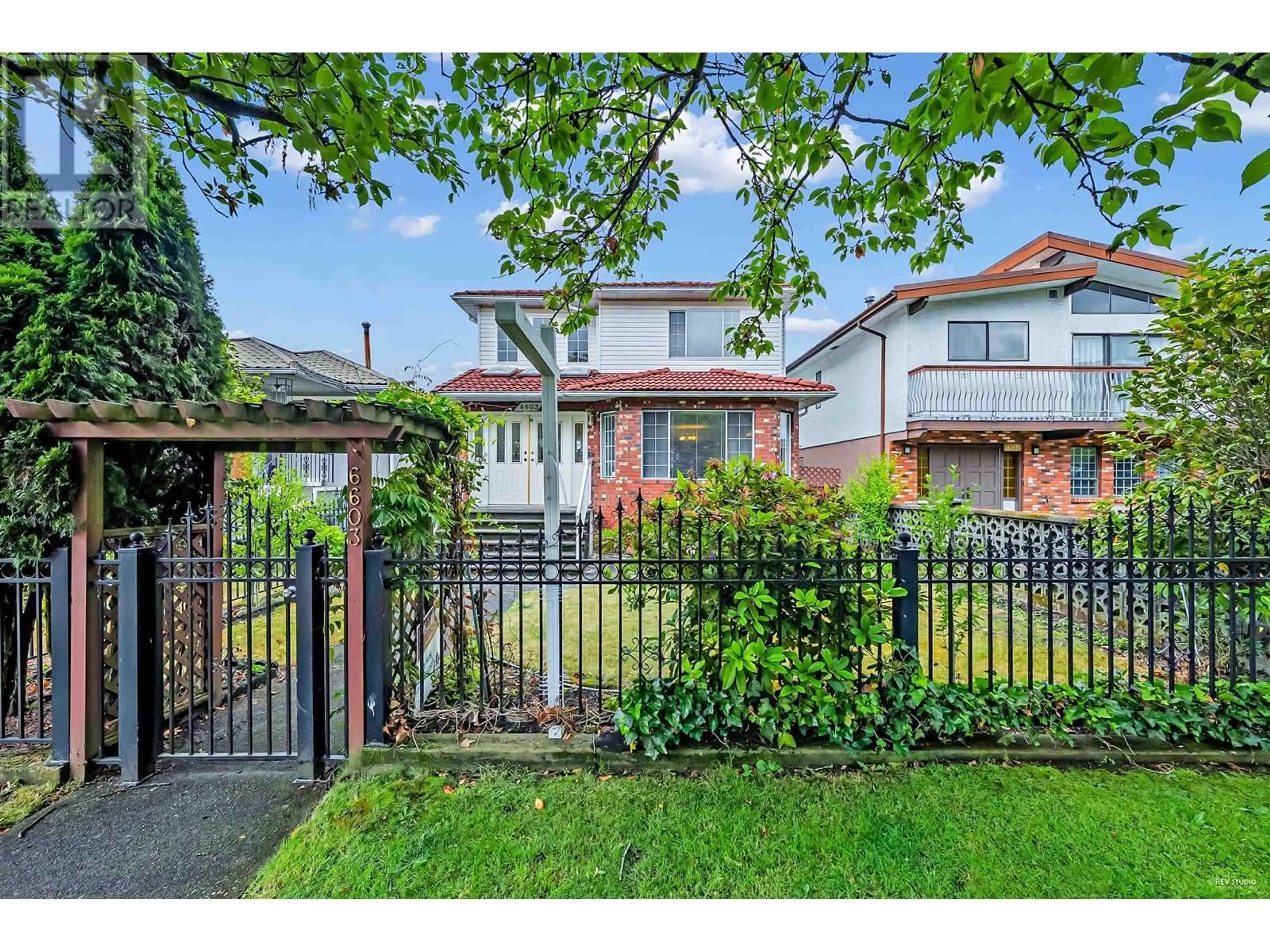 A pic from outside/outdoor area/front of a property/back of a property/a pic from drone, street for 6603 LANARK STREET, Vancouver British Columbia V5P2Z2