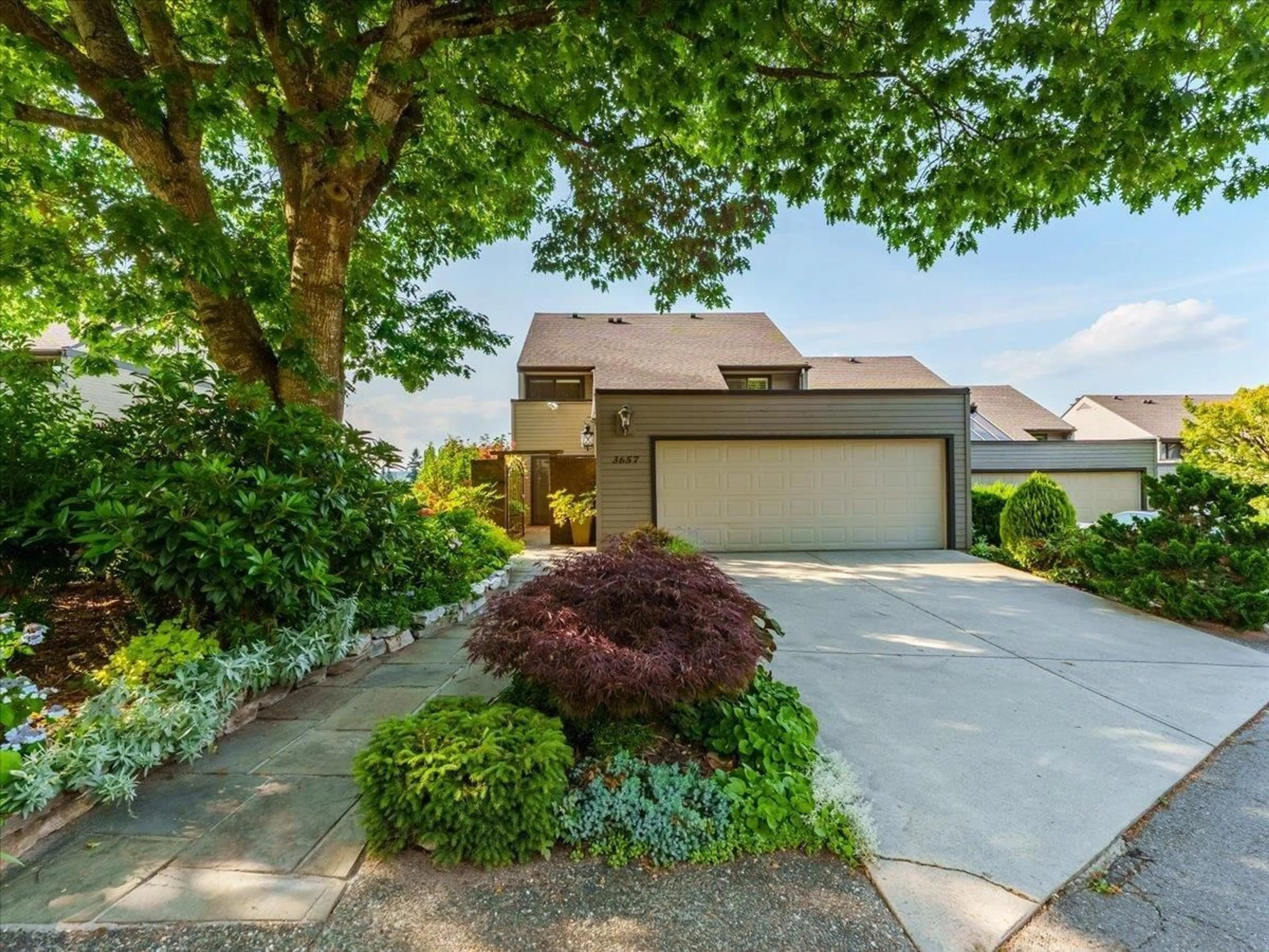 Unknown for 3657 NICO WYND DRIVE, Surrey British Columbia V4P1J1