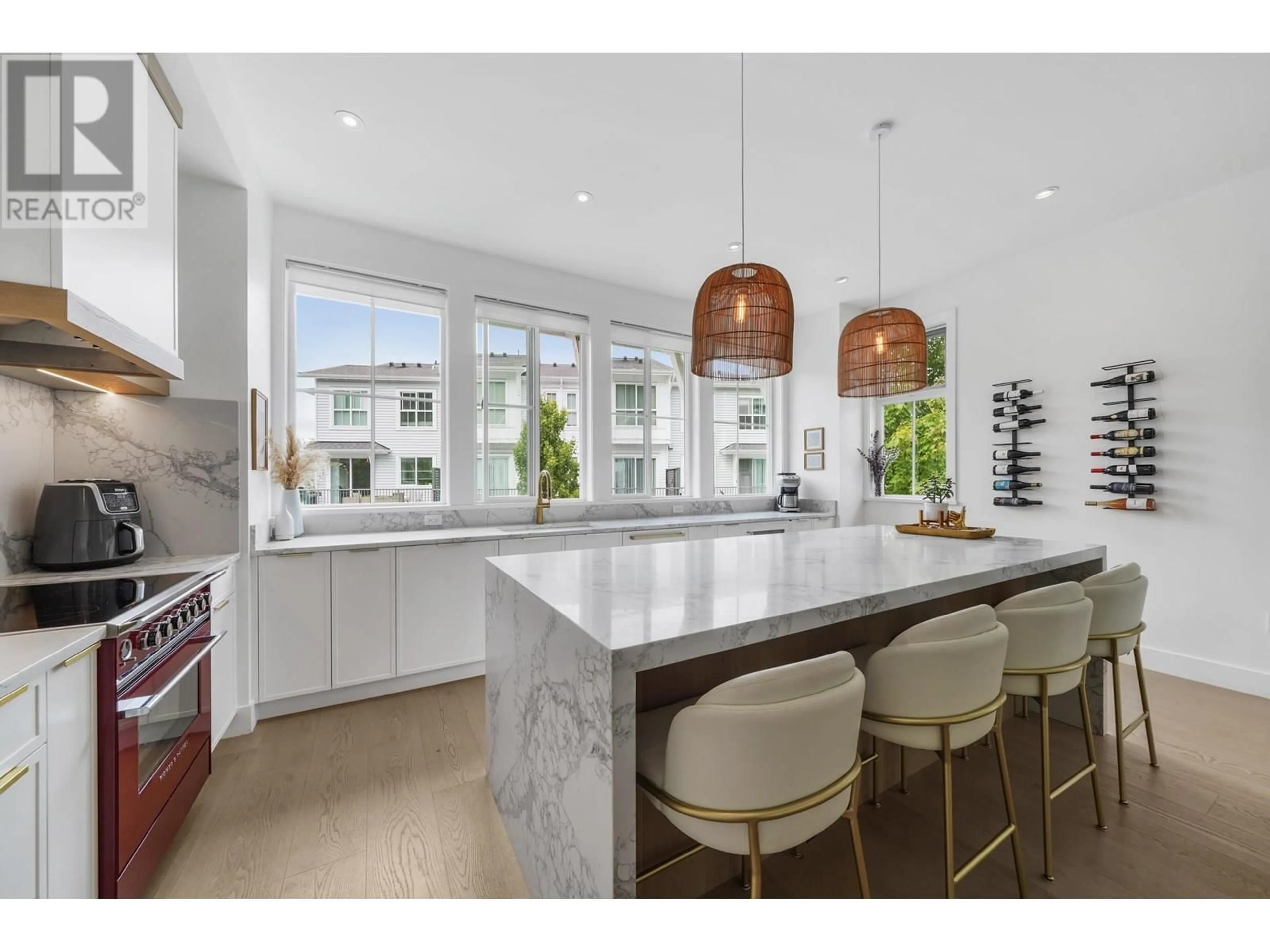 Open concept kitchen, ceramic/tile floor for 13 - 4638 ORCA WAY, Tsawwassen British Columbia V4M0C2