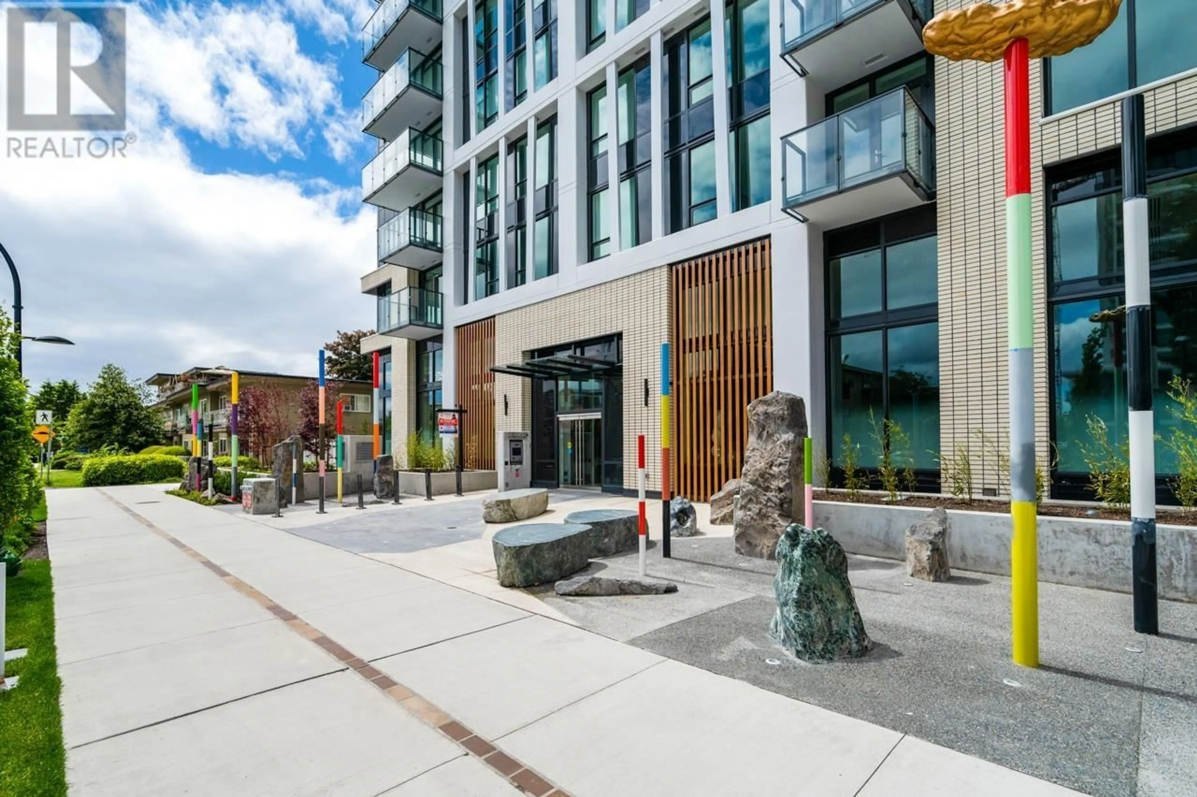 Patio, unknown for 2303 - 6537 TELFORD AVENUE, Burnaby British Columbia V5H0K9