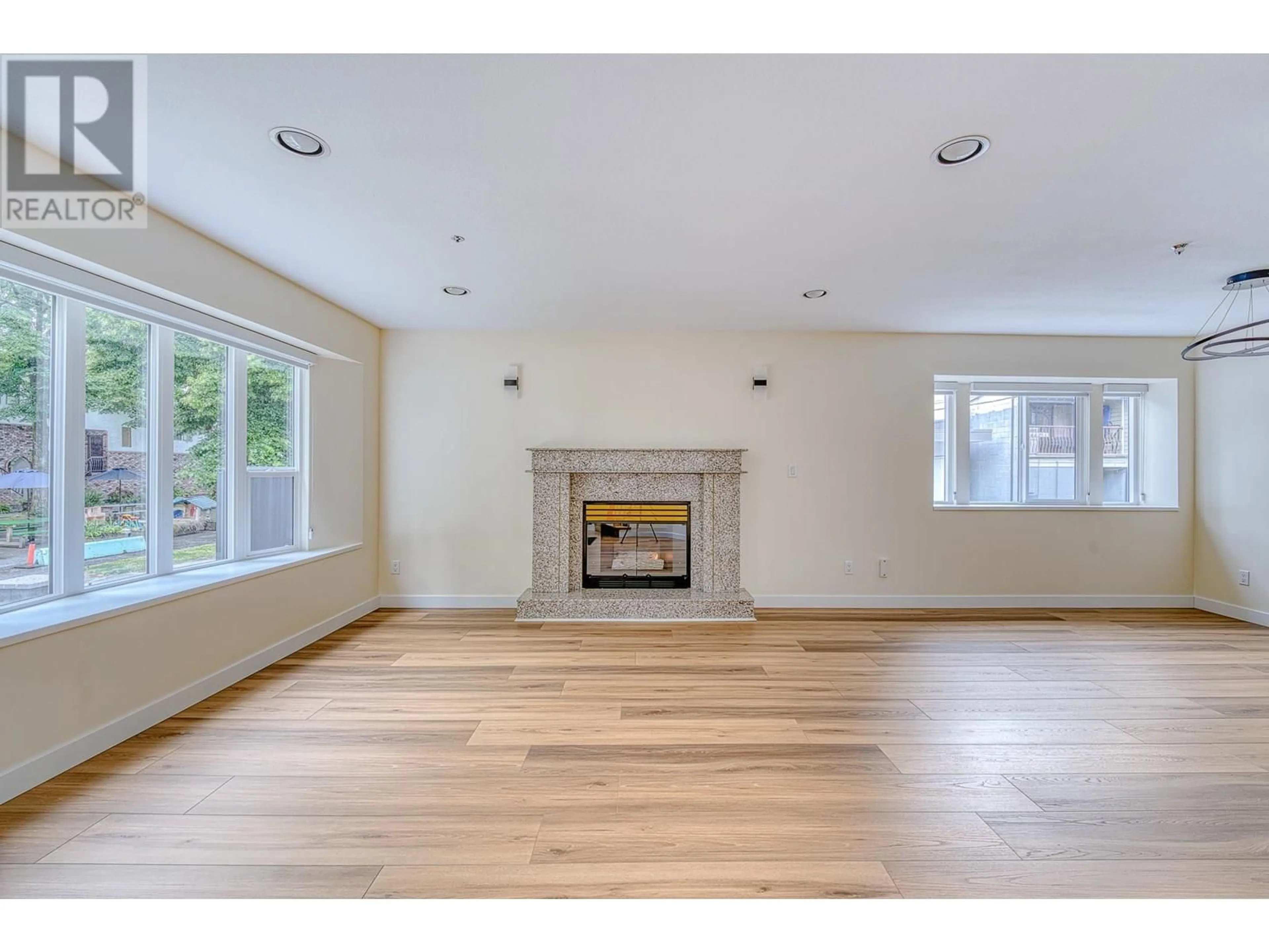 A pic of a room for 719 27TH AVENUE, Vancouver British Columbia V5V2K8