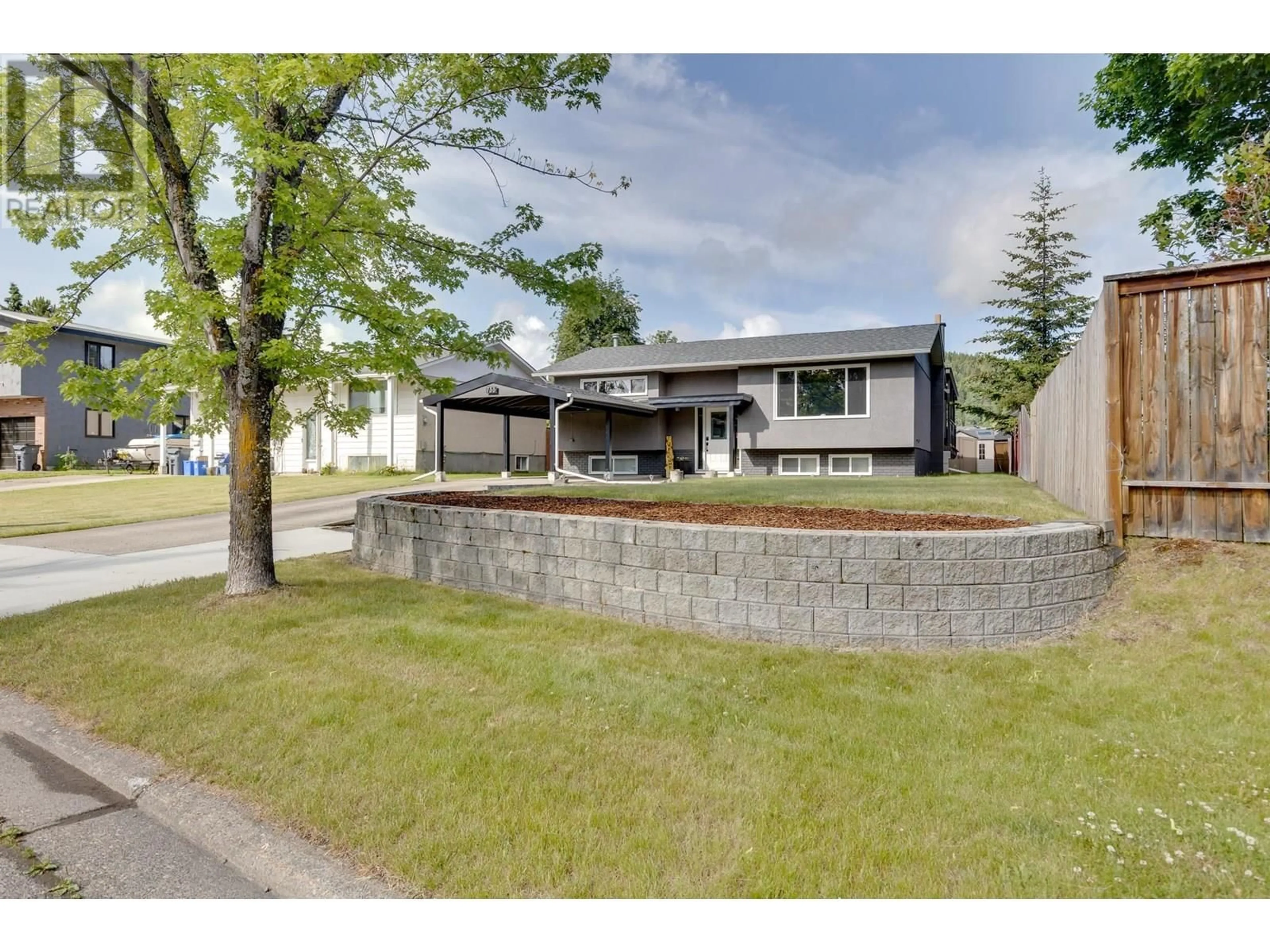 Unknown for 733 FAULKNER CRESCENT, Prince George British Columbia V2M5E1