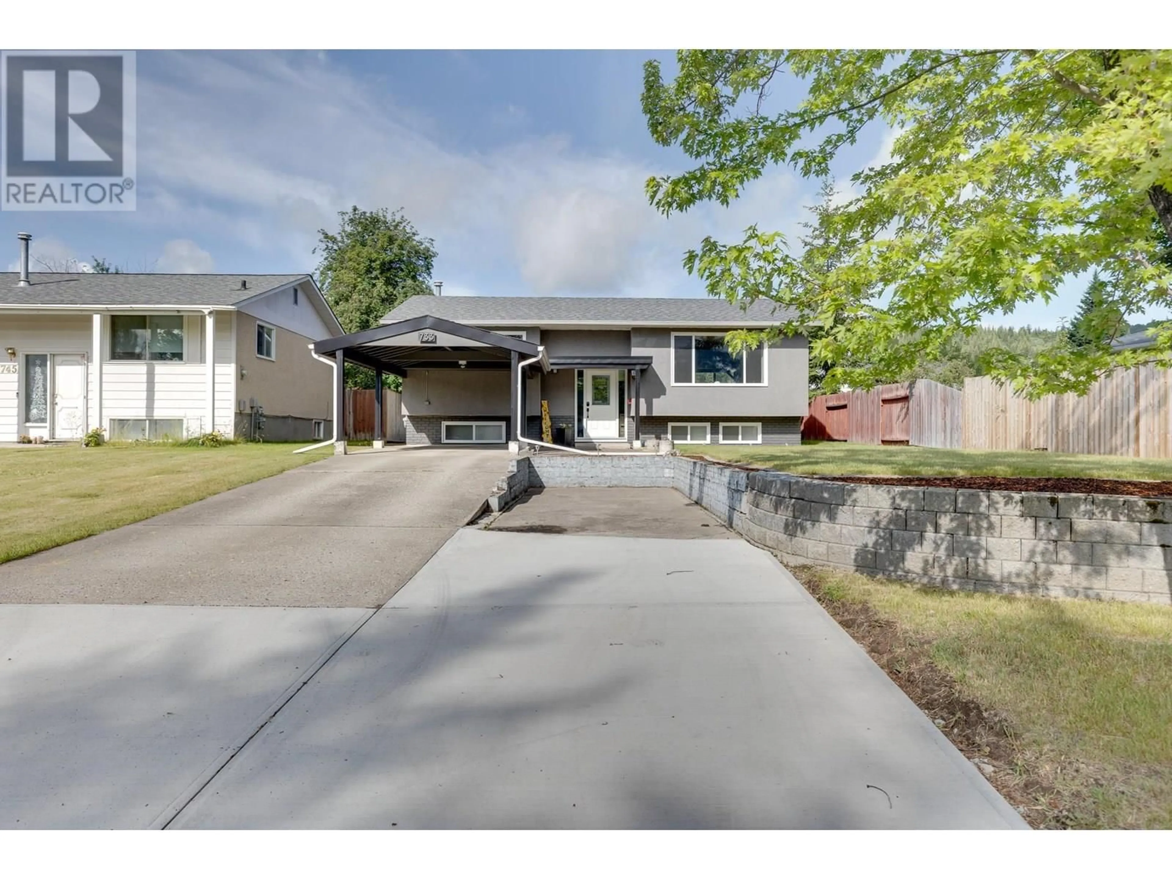 Unknown for 733 FAULKNER CRESCENT, Prince George British Columbia V2M5E1