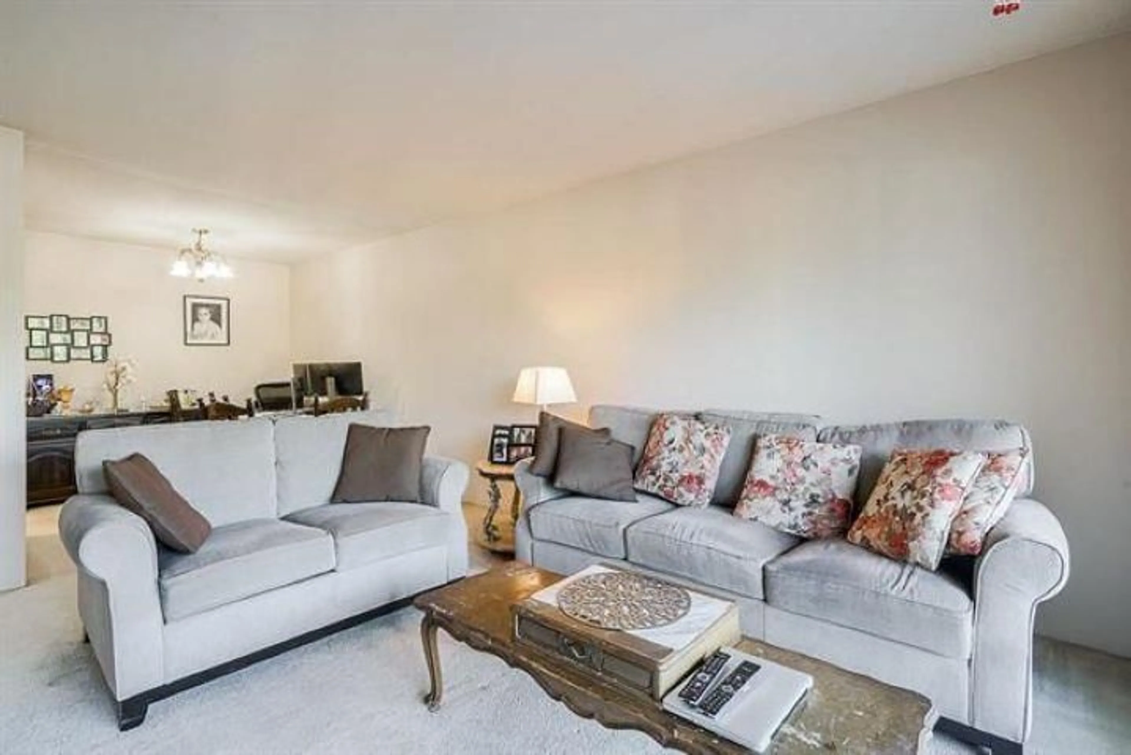 Living room with furniture, unknown for 303 - 13771 72A, Surrey British Columbia V3W9C6