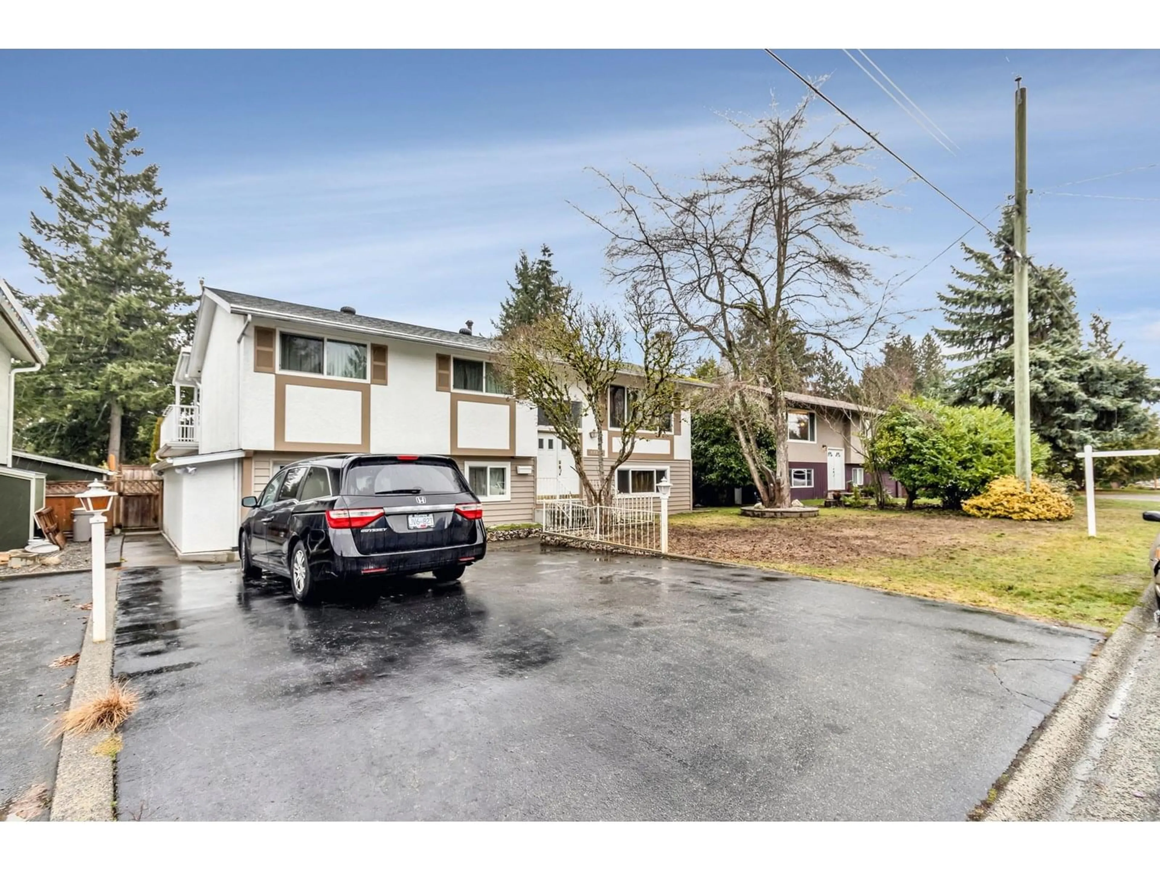 A pic from outside/outdoor area/front of a property/back of a property/a pic from drone, street for 11731 71A, Delta British Columbia V4E1W9