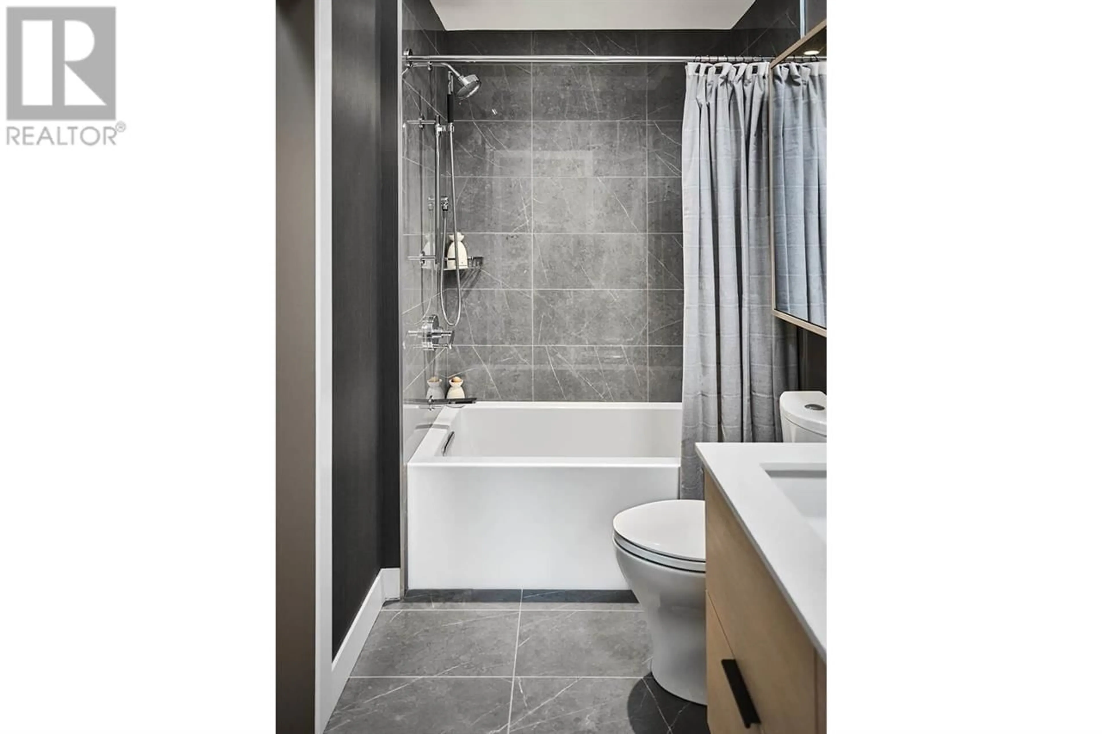 Contemporary bathroom, ceramic/tile floor for 203 - 8030 OAK STREET, Vancouver British Columbia V6P4A8