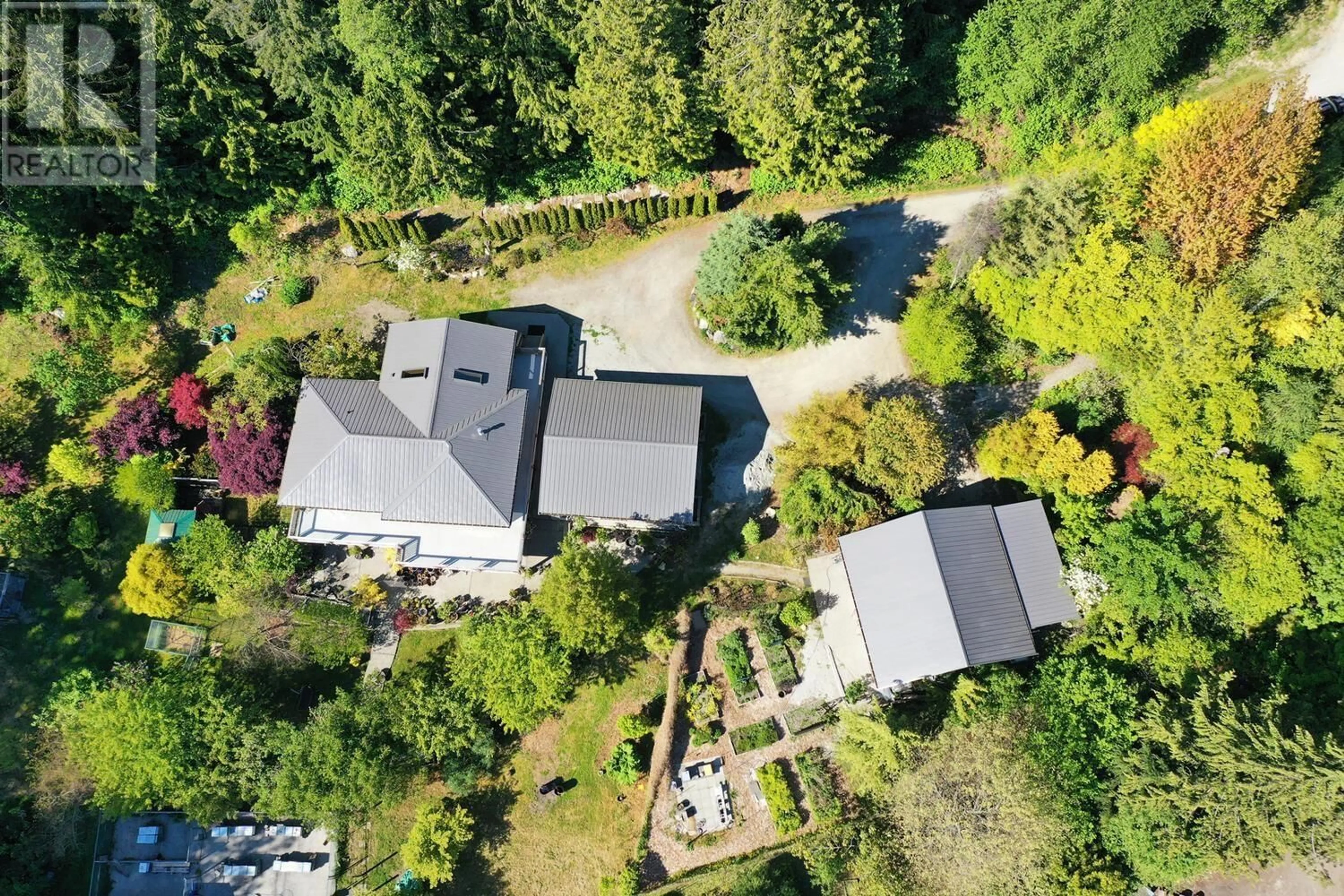 A pic from outside/outdoor area/front of a property/back of a property/a pic from drone, unknown for 2855 LACEY PLACE, Roberts Creek British Columbia V0N2W4