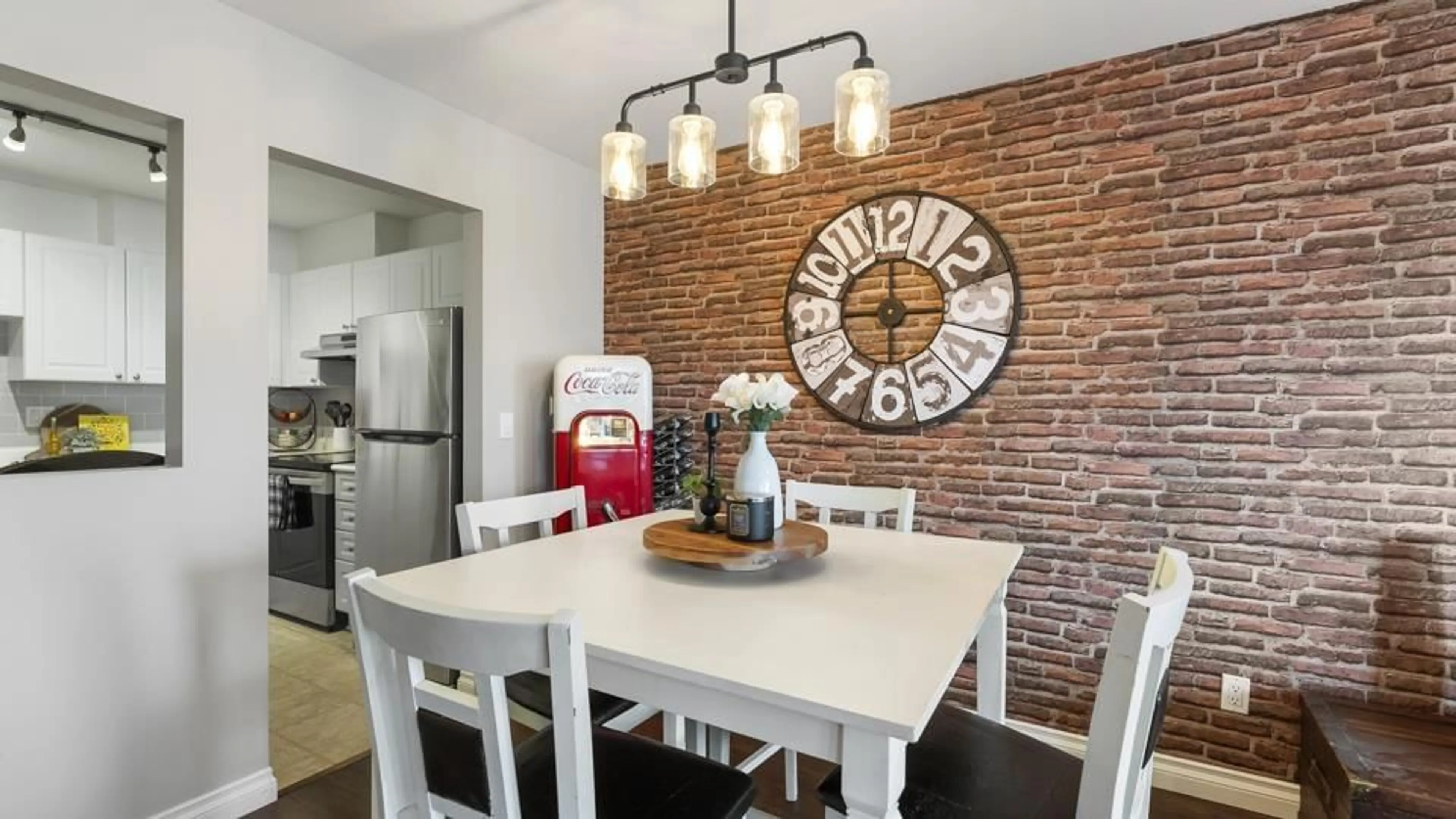 Dining room, unknown for 407 - 5759 GLOVER, Langley British Columbia V3A8M8