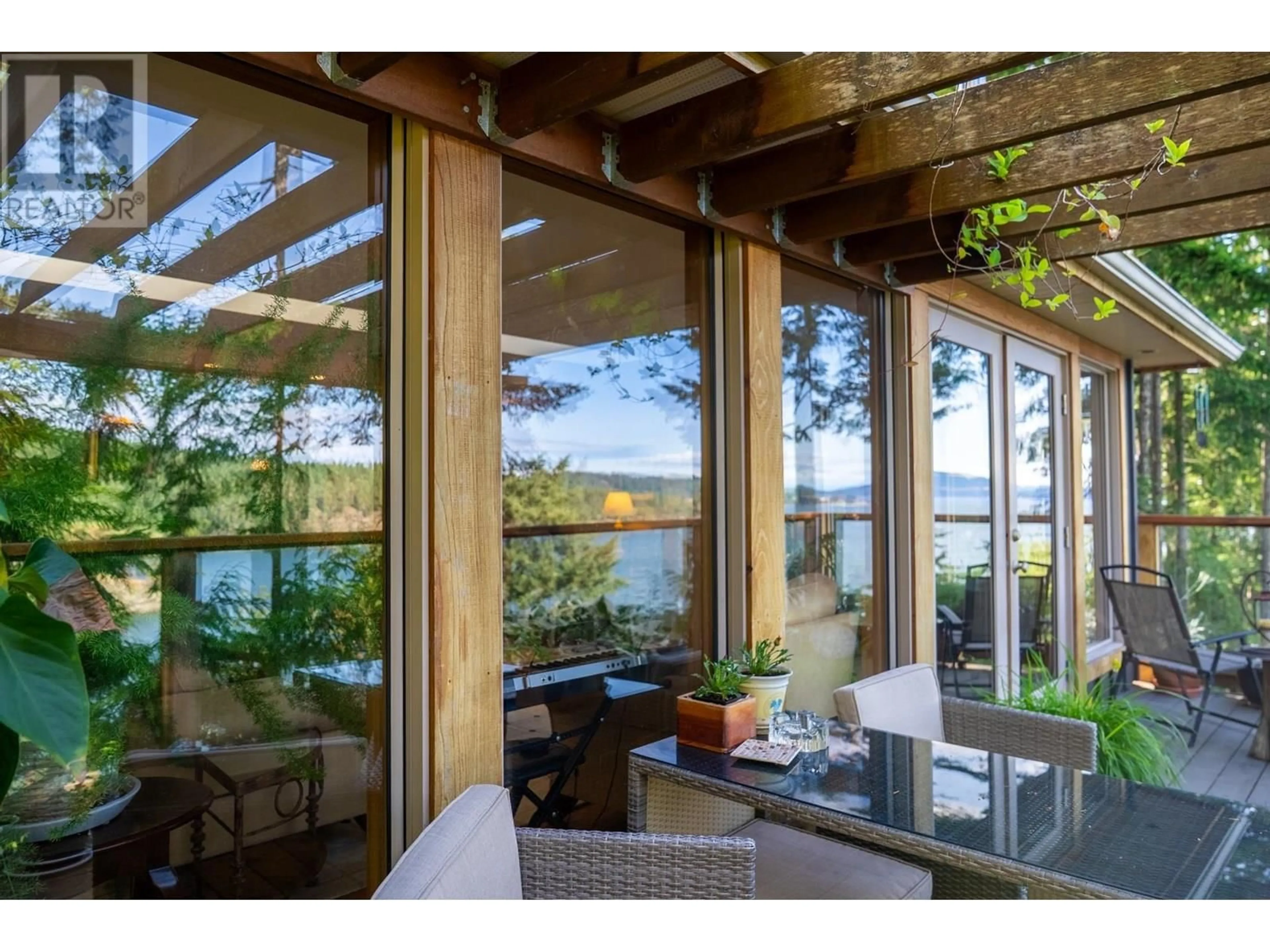 Patio, water/lake/river/ocean view for 1616 SCHOONER WAY, Pender Island British Columbia V0N2M2