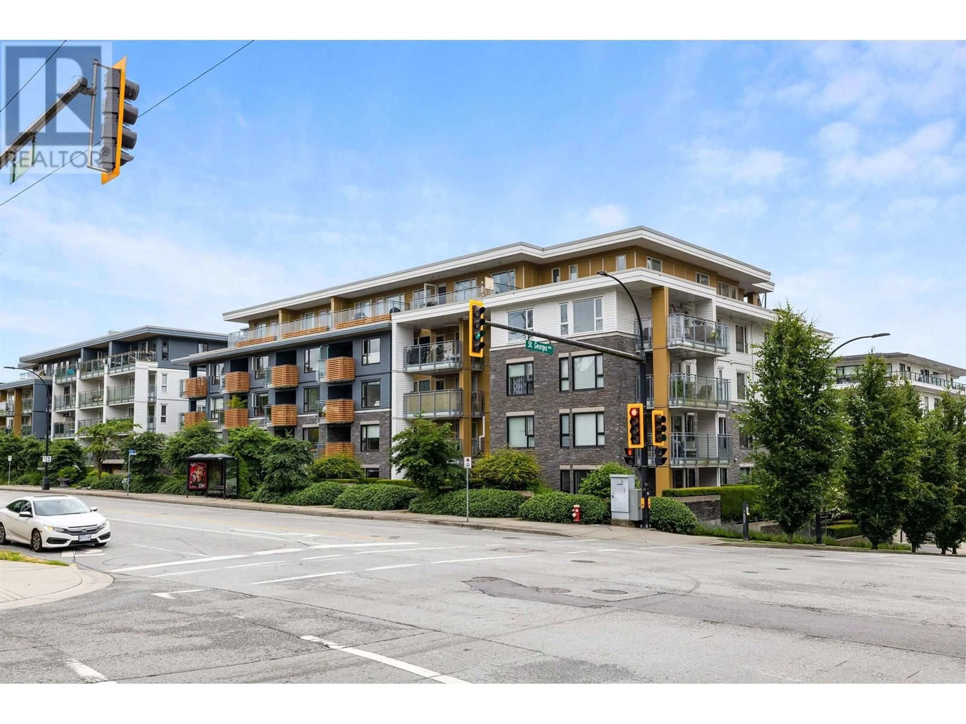 Unknown for 318 - 221 3RD STREET, North Vancouver British Columbia V7L0C1