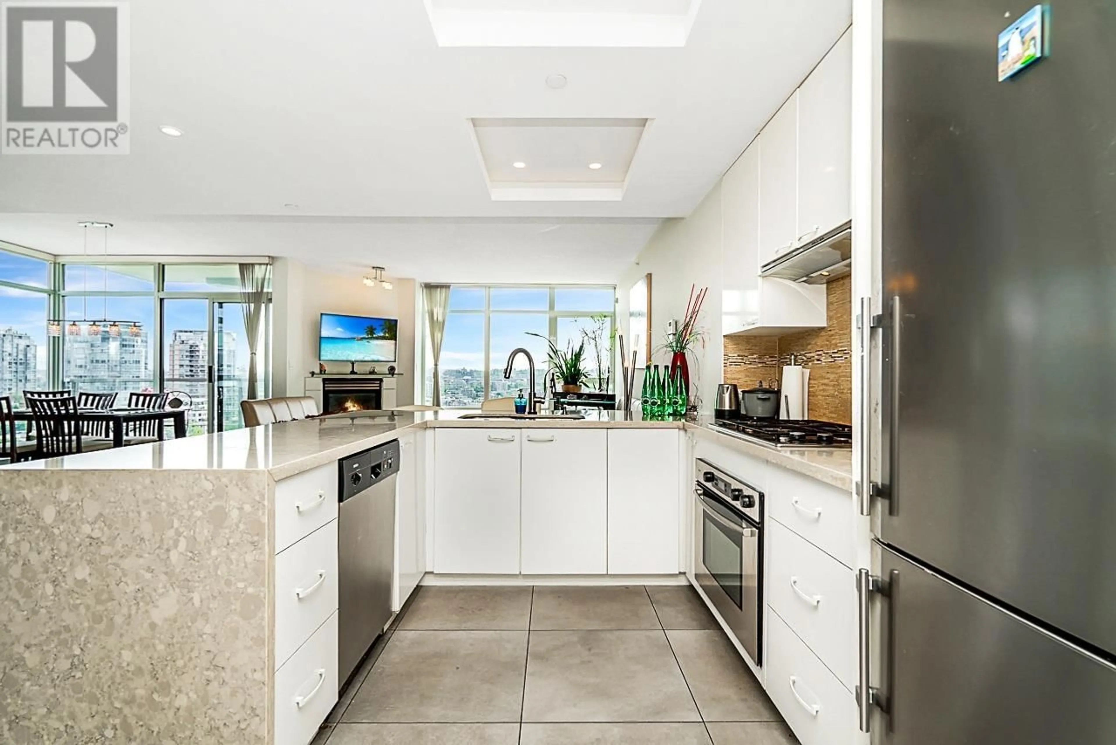 Contemporary kitchen, ceramic/tile floor for 1502 - 1483 HOMER STREET, Vancouver British Columbia V6Z3C7