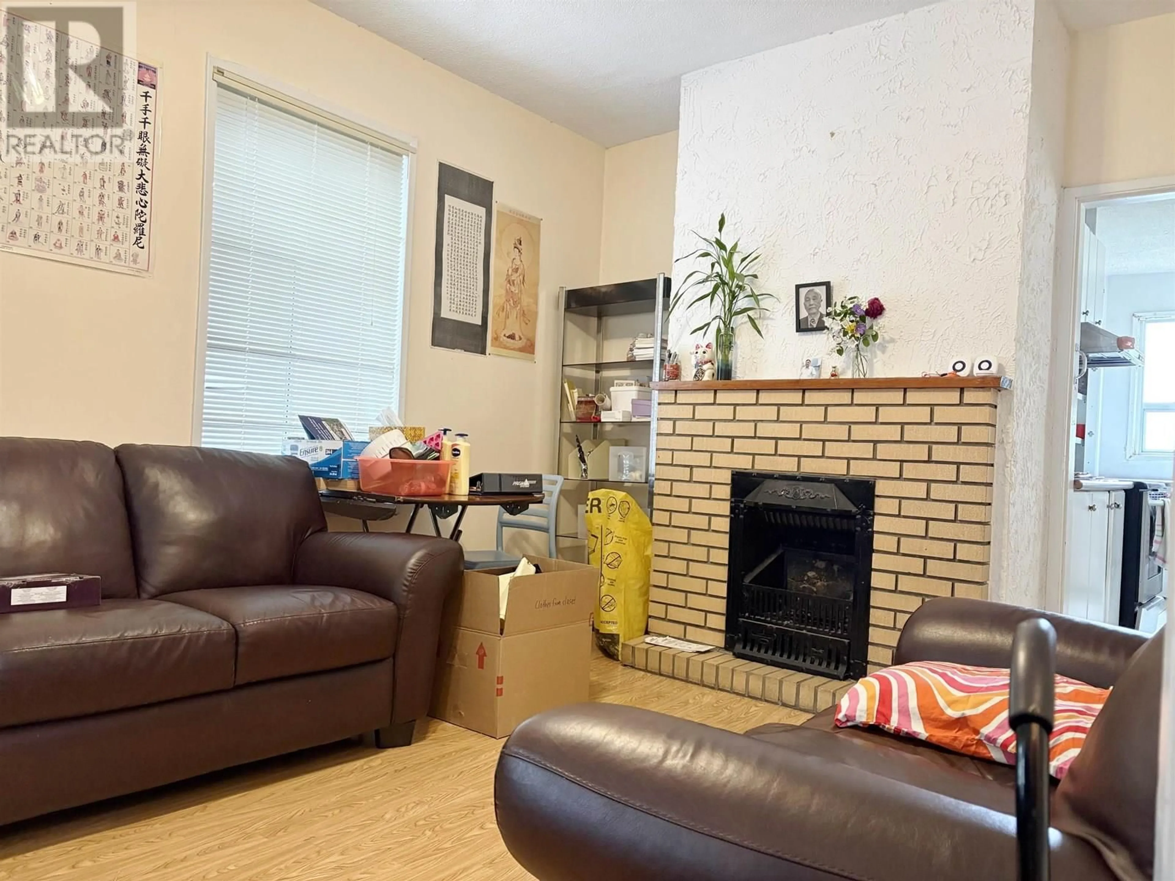 A pic of a room for 3034 GLEN DRIVE, Vancouver British Columbia V5T4C1