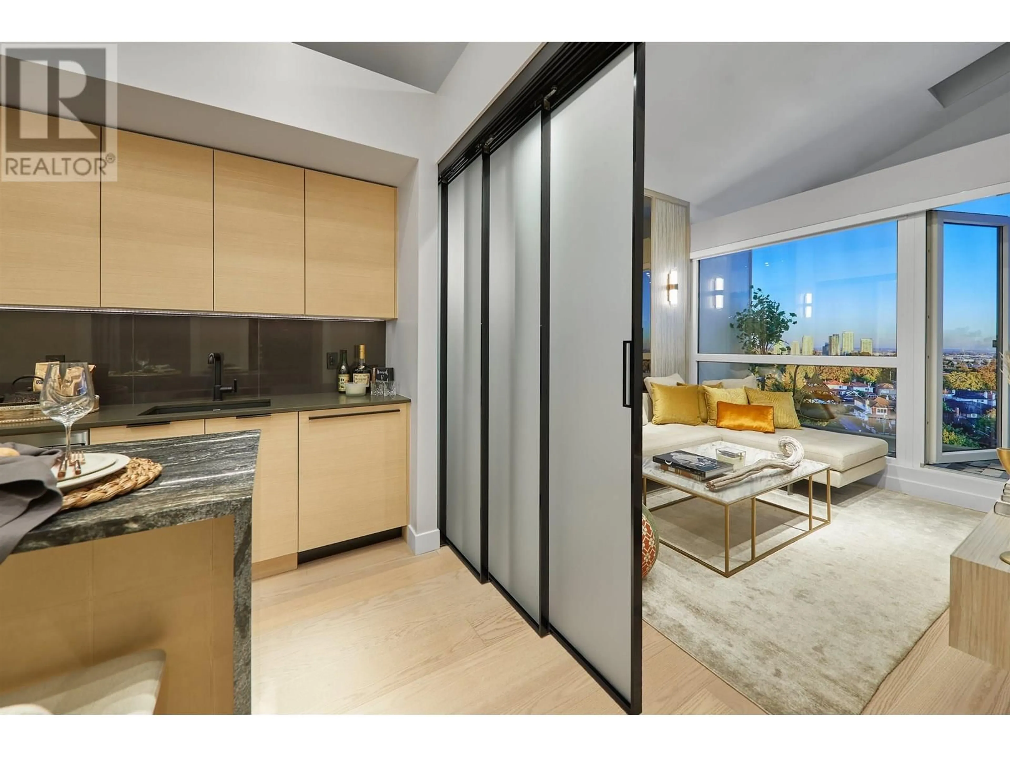 Unknown for 202 - 8030 OAK STREET, Vancouver British Columbia V6P4A8