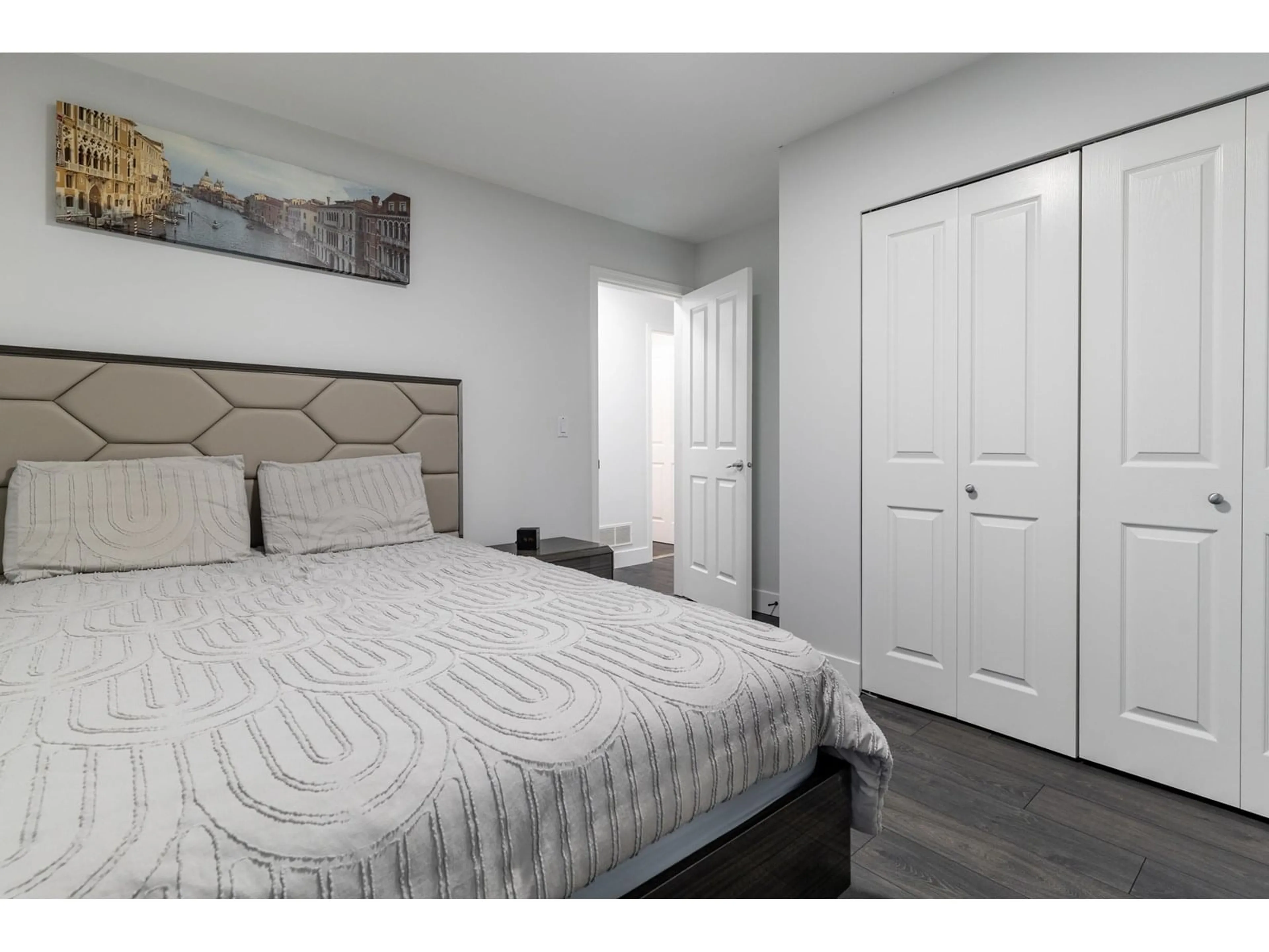 Bedroom with bed, unknown for 2886 BOXCAR, Abbotsford British Columbia V4X2S5