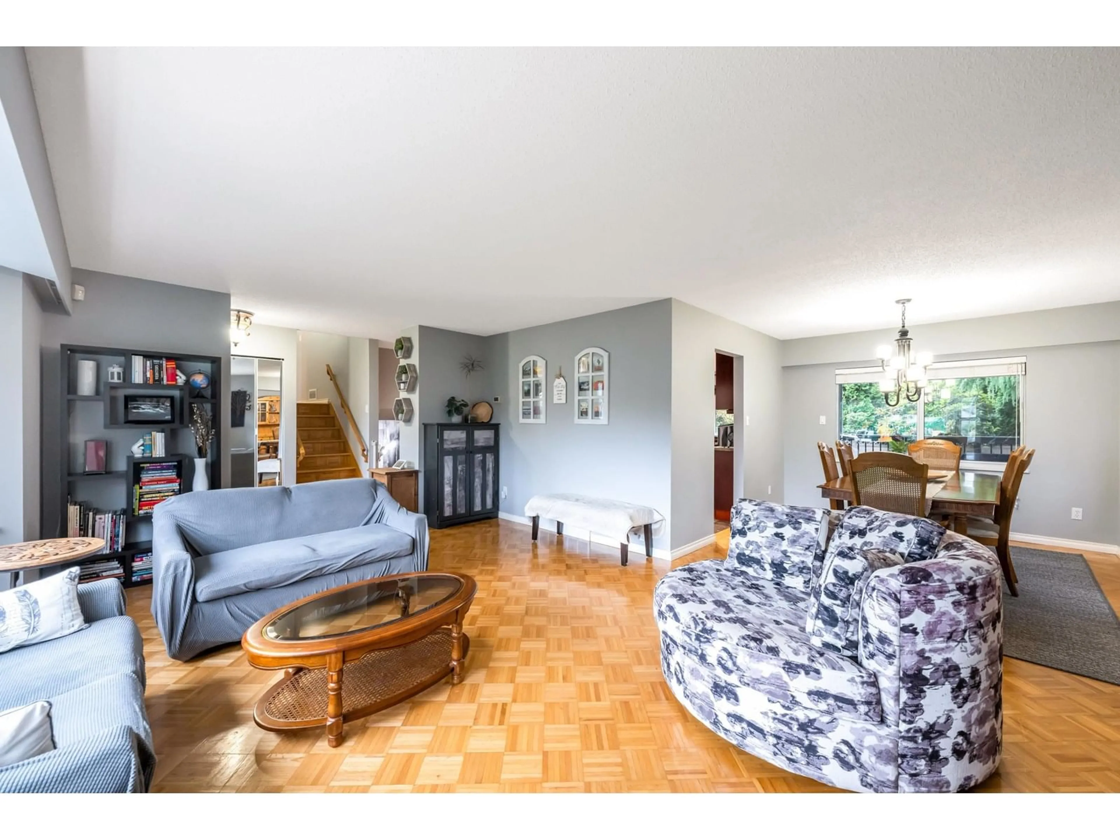 Living room with furniture, unknown for 11874 90A, Delta British Columbia V4C3J3