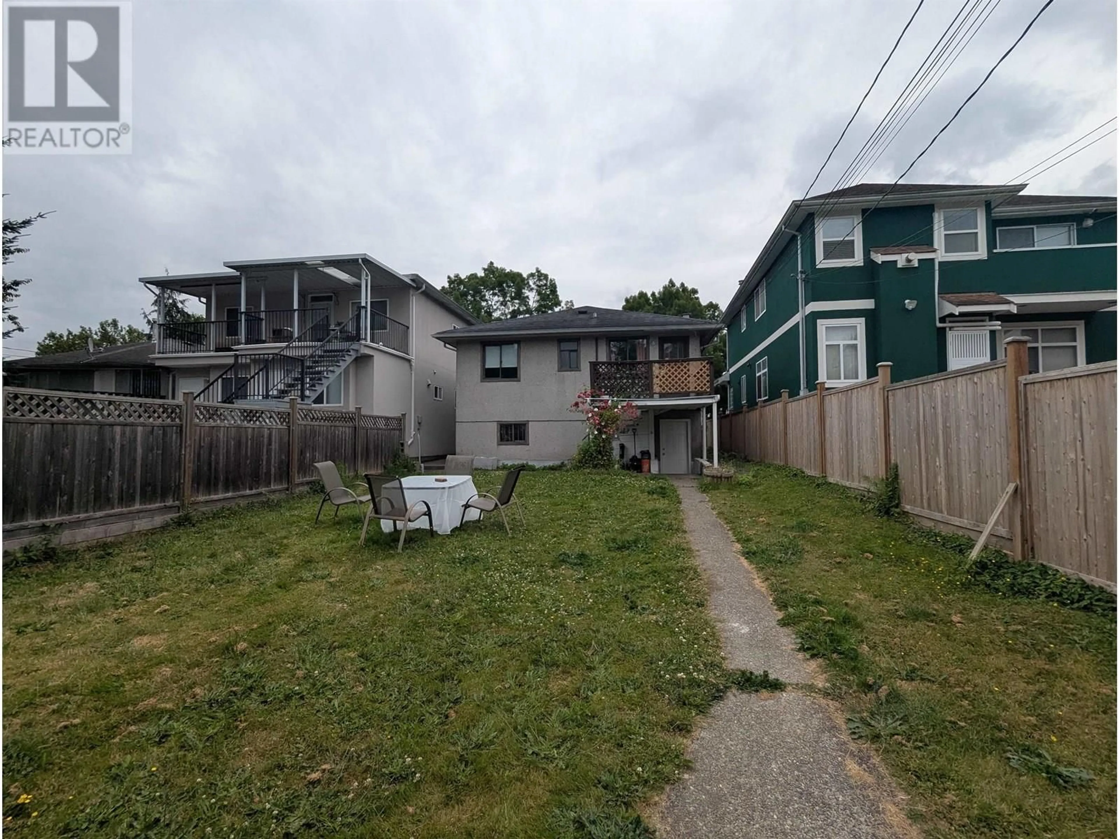 Unknown for 3445 NANAIMO STREET, Vancouver British Columbia V5N5G9