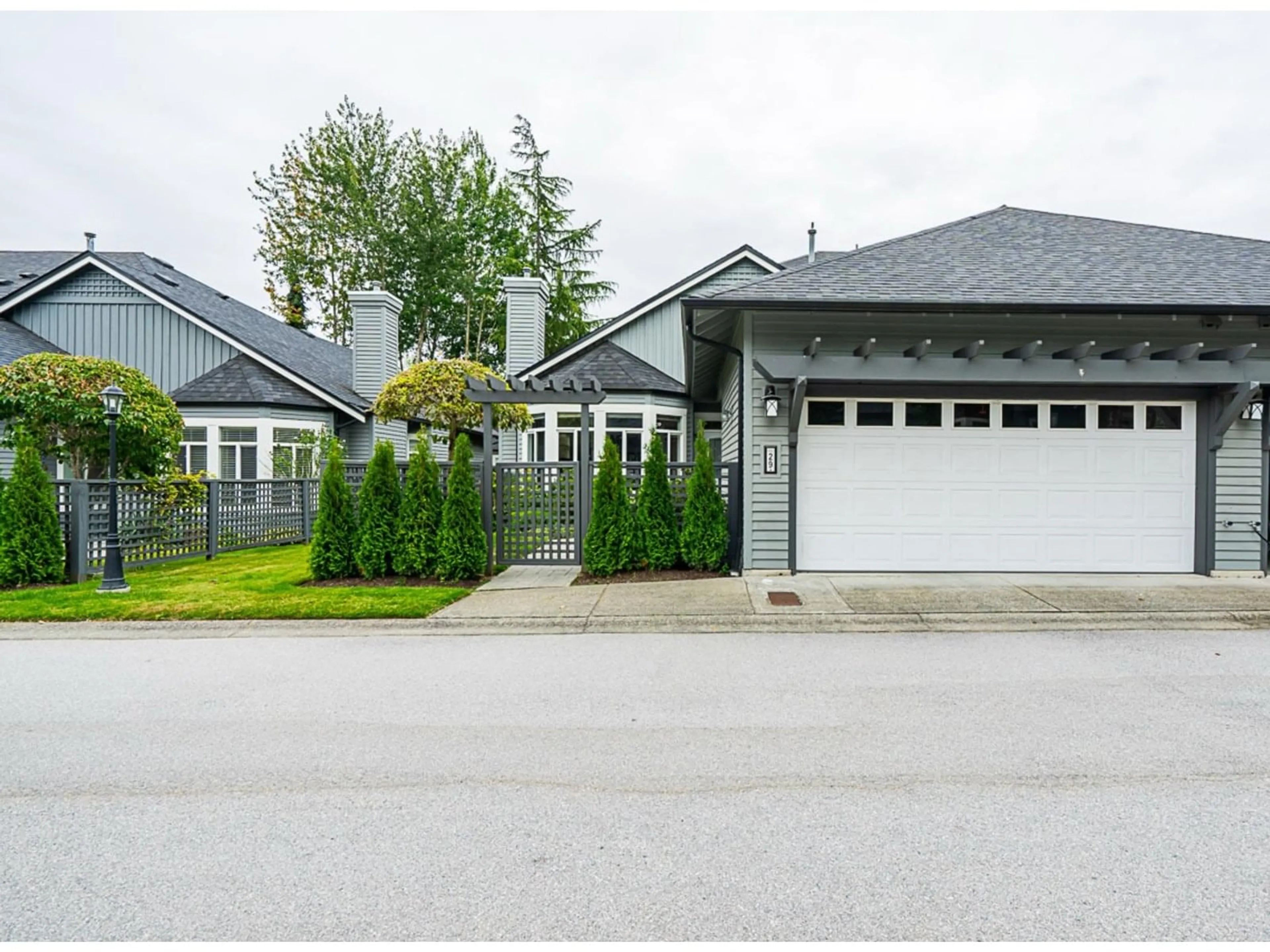Unknown for 29 - 14909 32, Surrey British Columbia V4P1A4