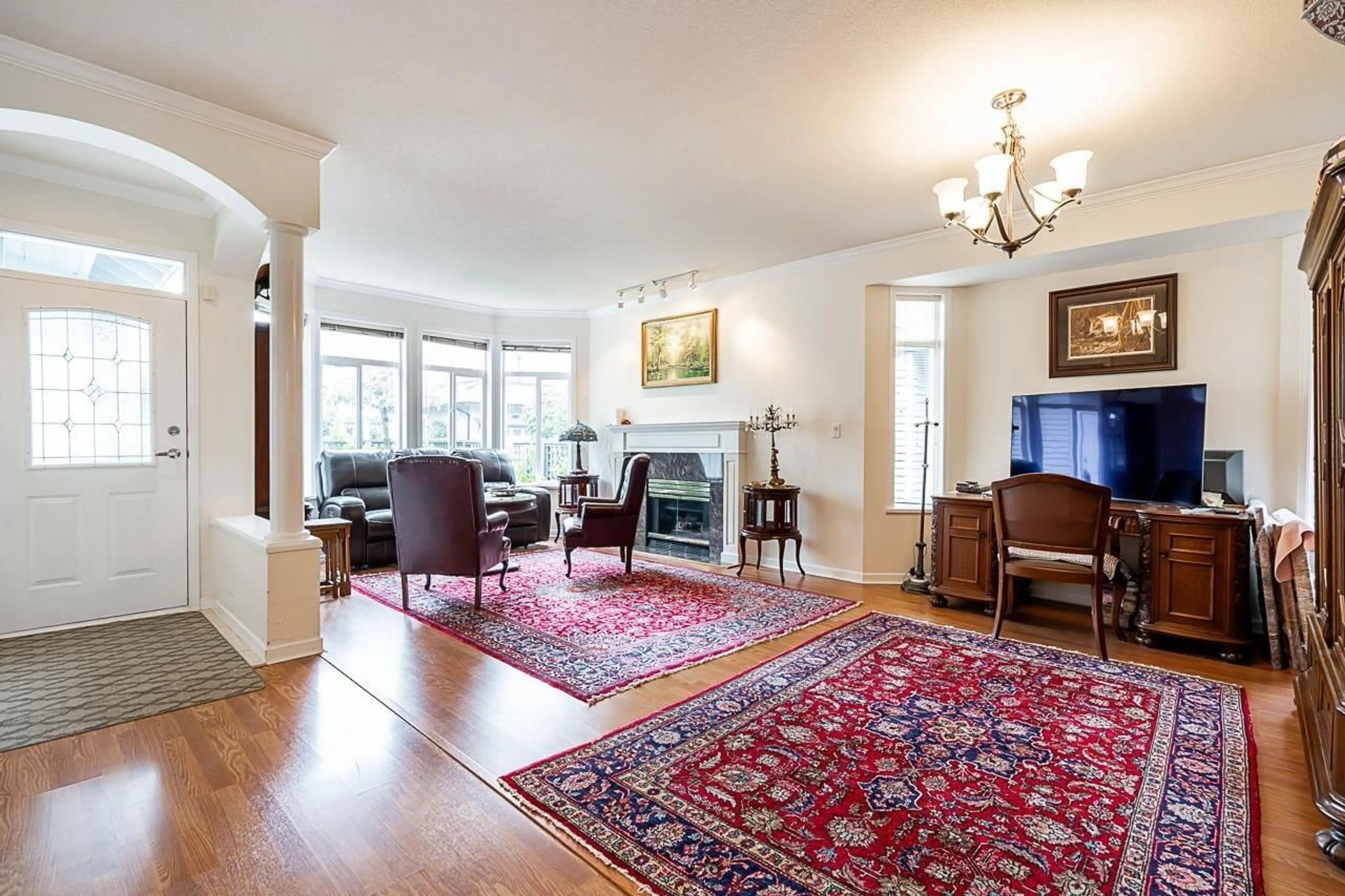 Living room with furniture, unknown for 29 - 14909 32, Surrey British Columbia V4P1A4
