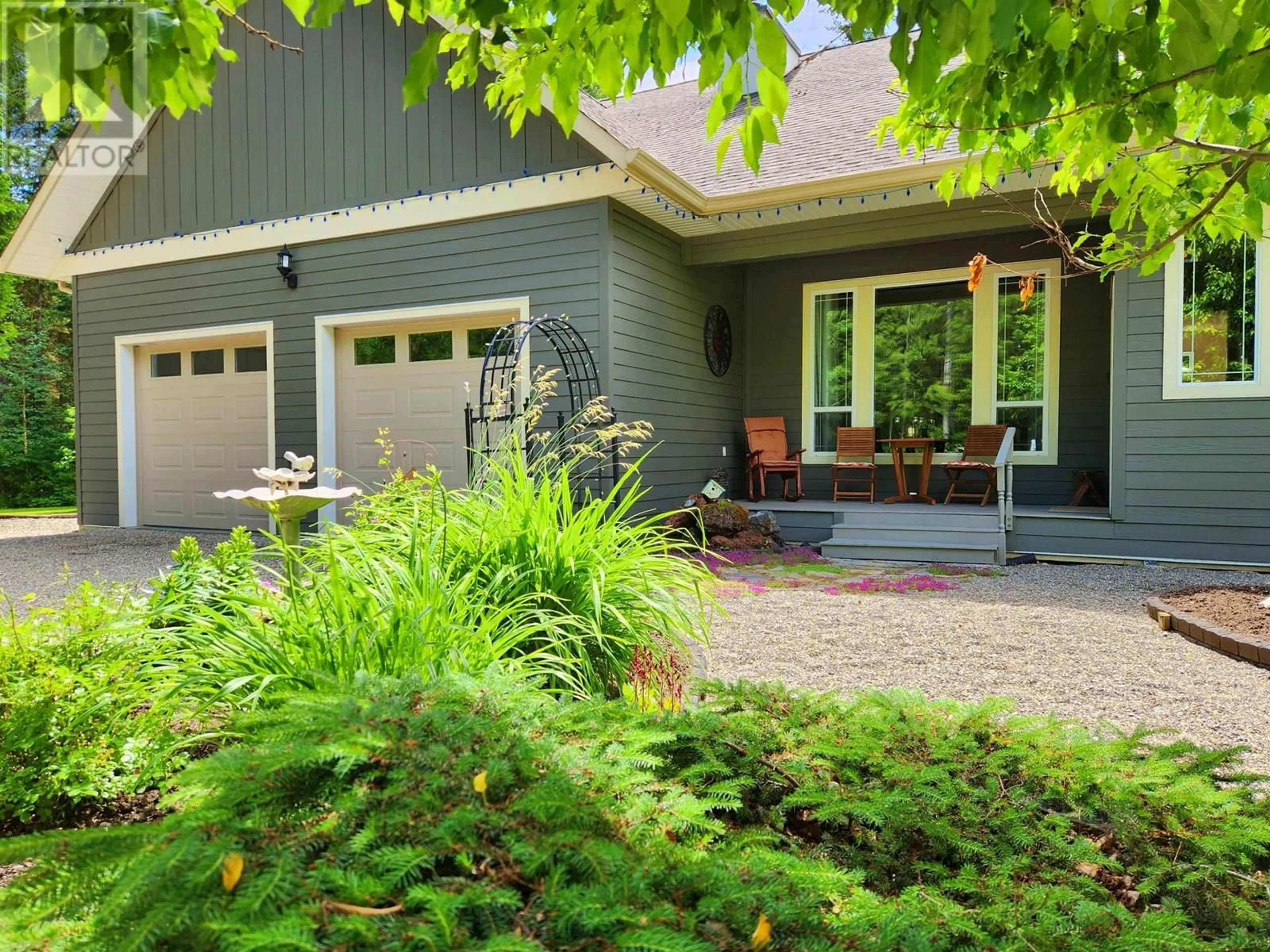 Home with vinyl exterior material, street for 4762 CAROLYN ROAD, Quesnel British Columbia V2J6L5