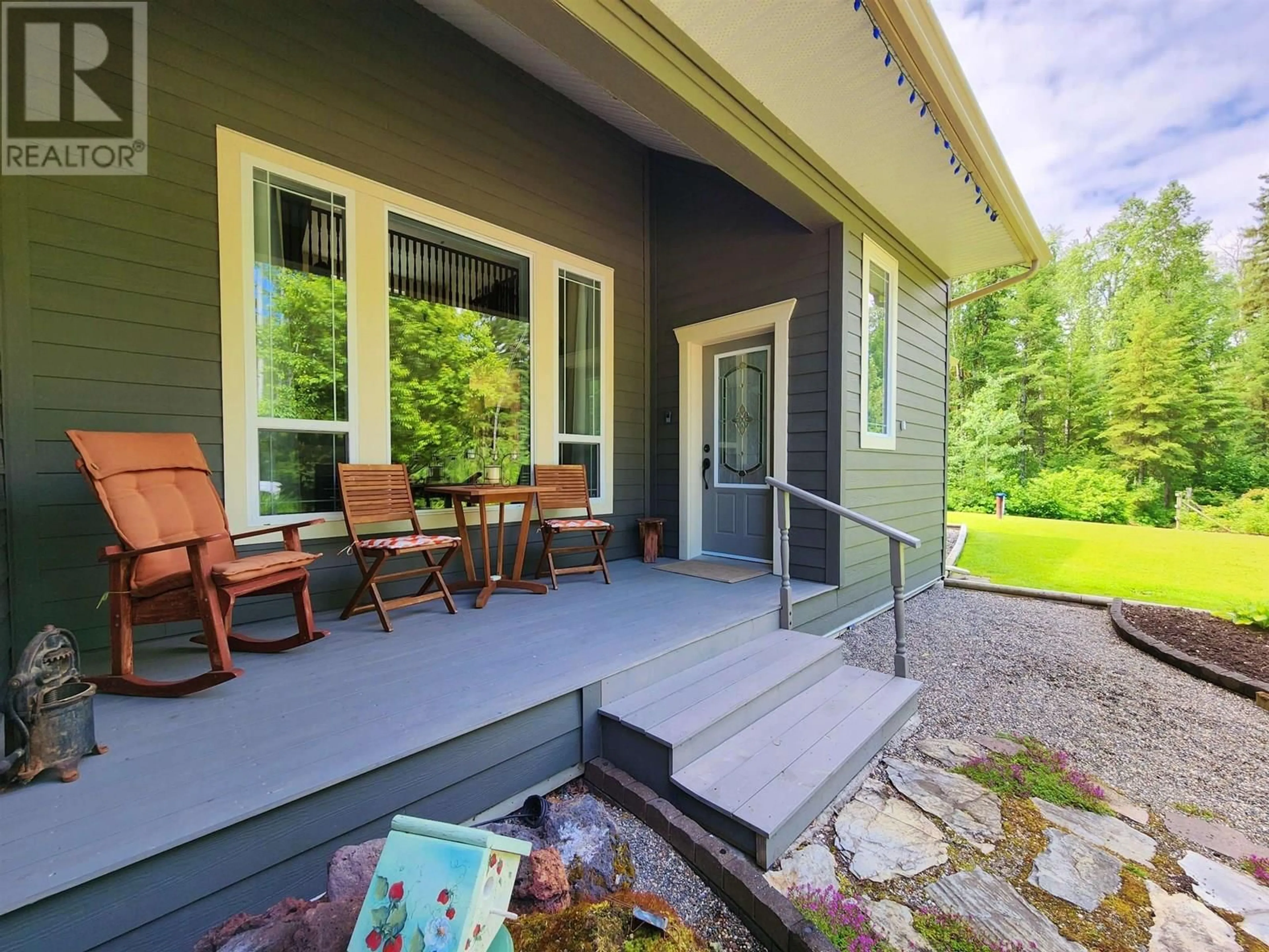 Patio, unknown for 4762 CAROLYN ROAD, Quesnel British Columbia V2J6L5