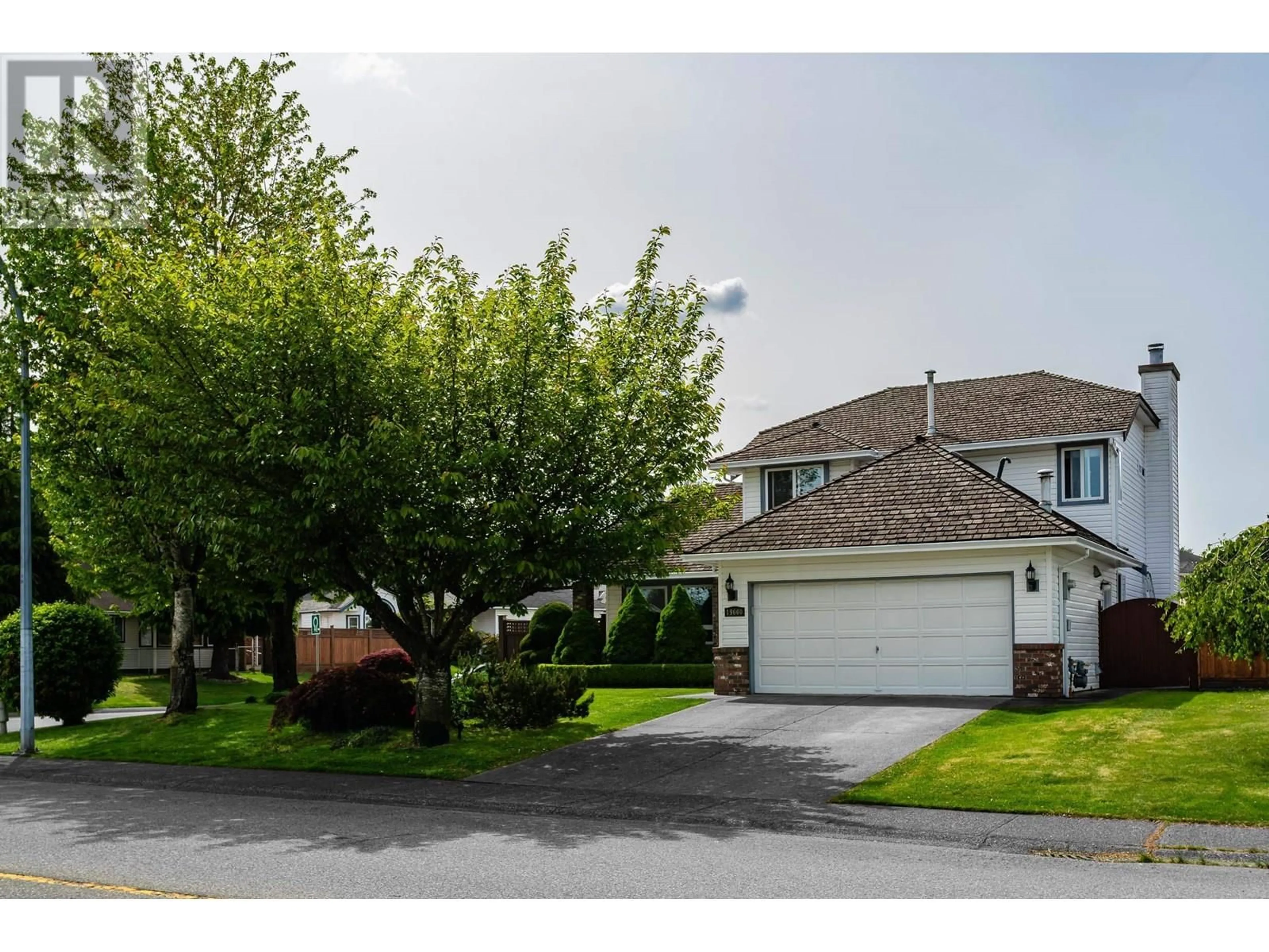 A pic from outside/outdoor area/front of a property/back of a property/a pic from drone, street for 19660 SOMERSET DRIVE, Pitt Meadows British Columbia V3Y2E2