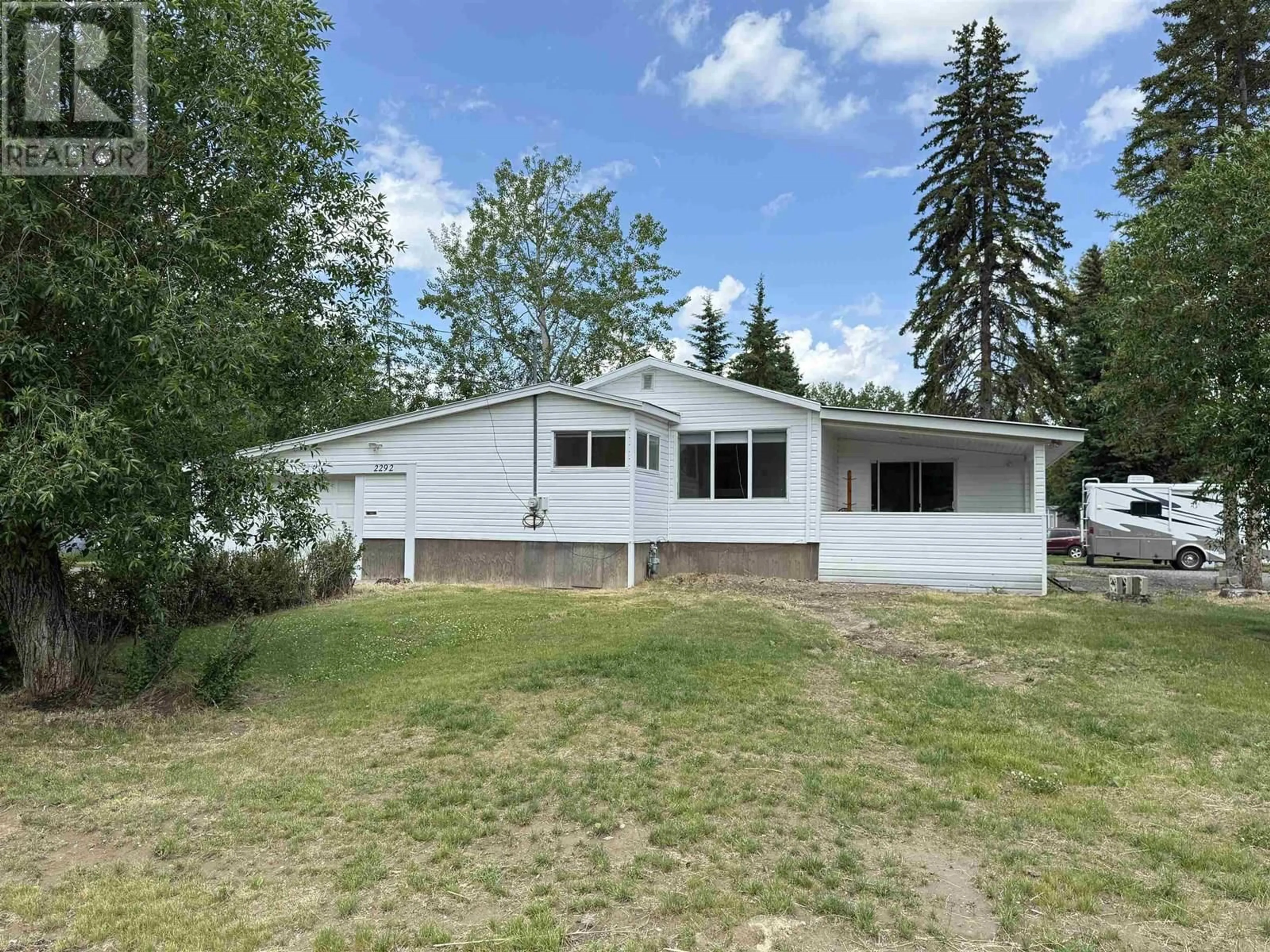 Home with vinyl exterior material, unknown for 2292 GASSOFF ROAD, Quesnel British Columbia V2J4E7