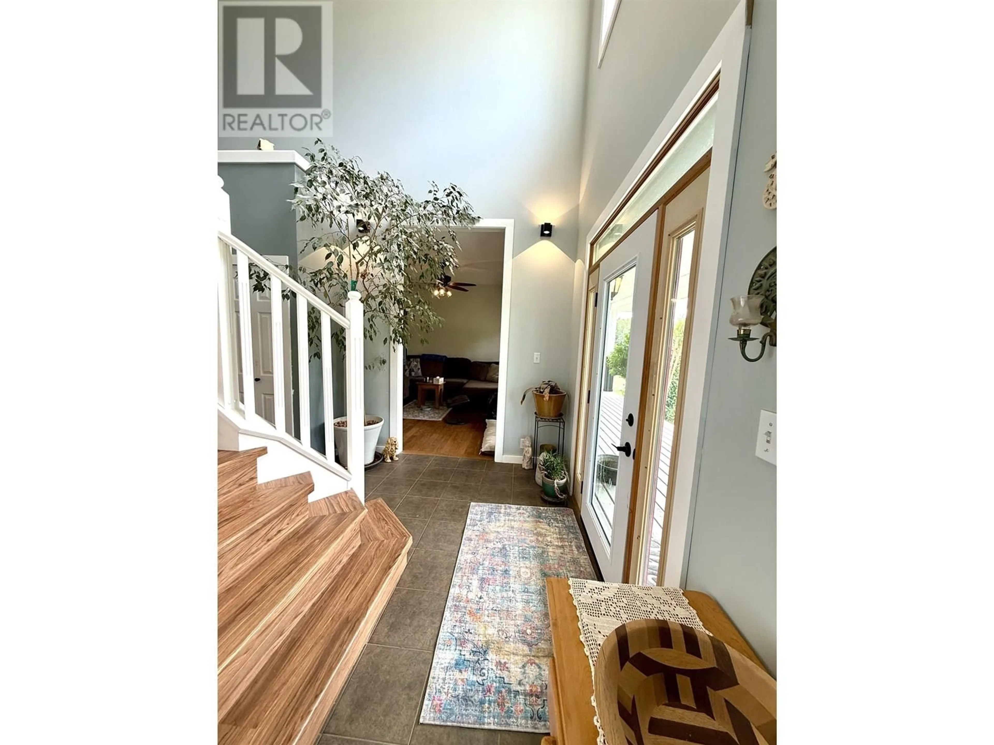 Indoor entryway for 5235 RED ROCK ROAD, Red Rock / Stoner British Columbia V2N5Z9