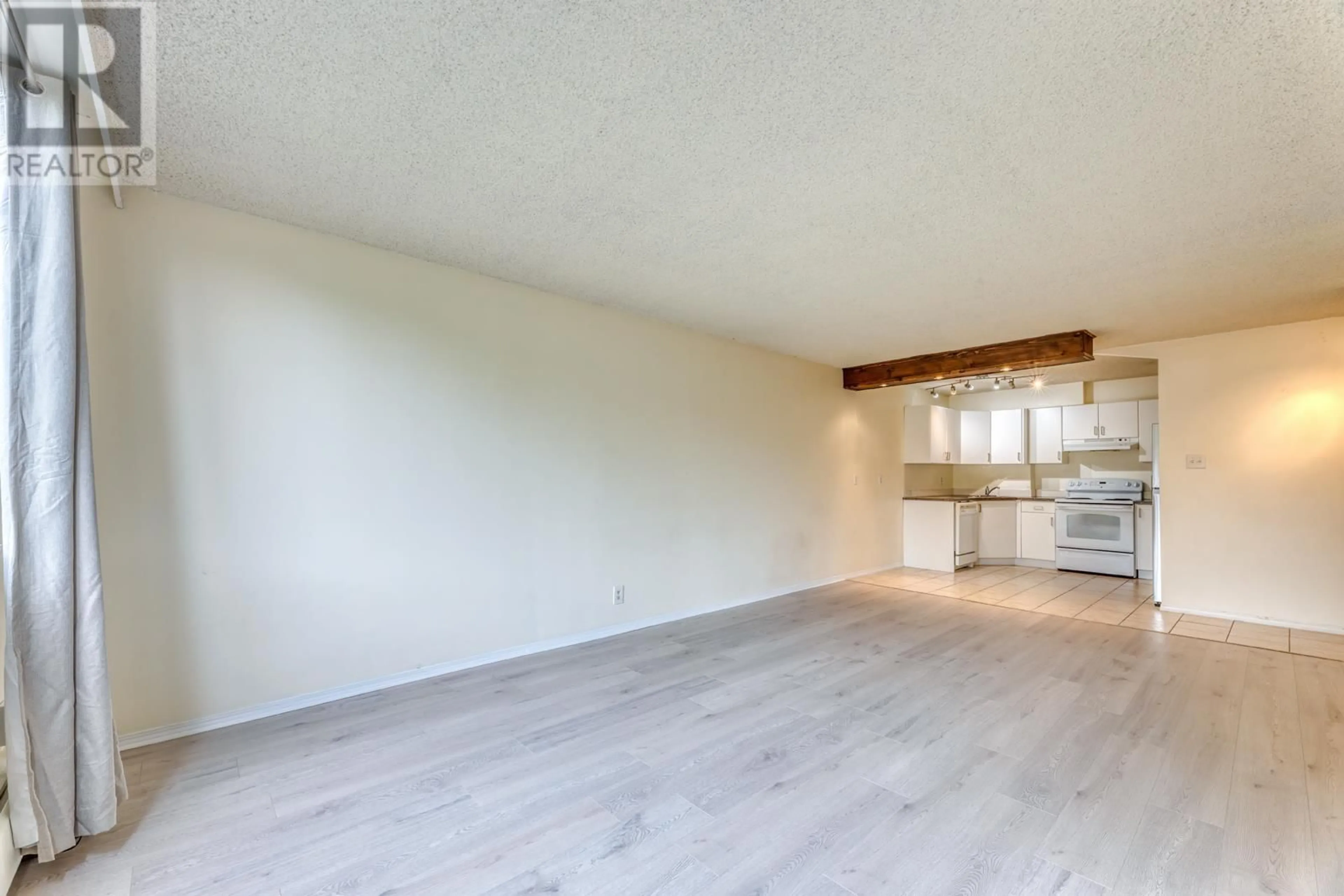 A pic of a room for 1020 - 2012 FULLERTON AVENUE, North Vancouver British Columbia V7P3E3