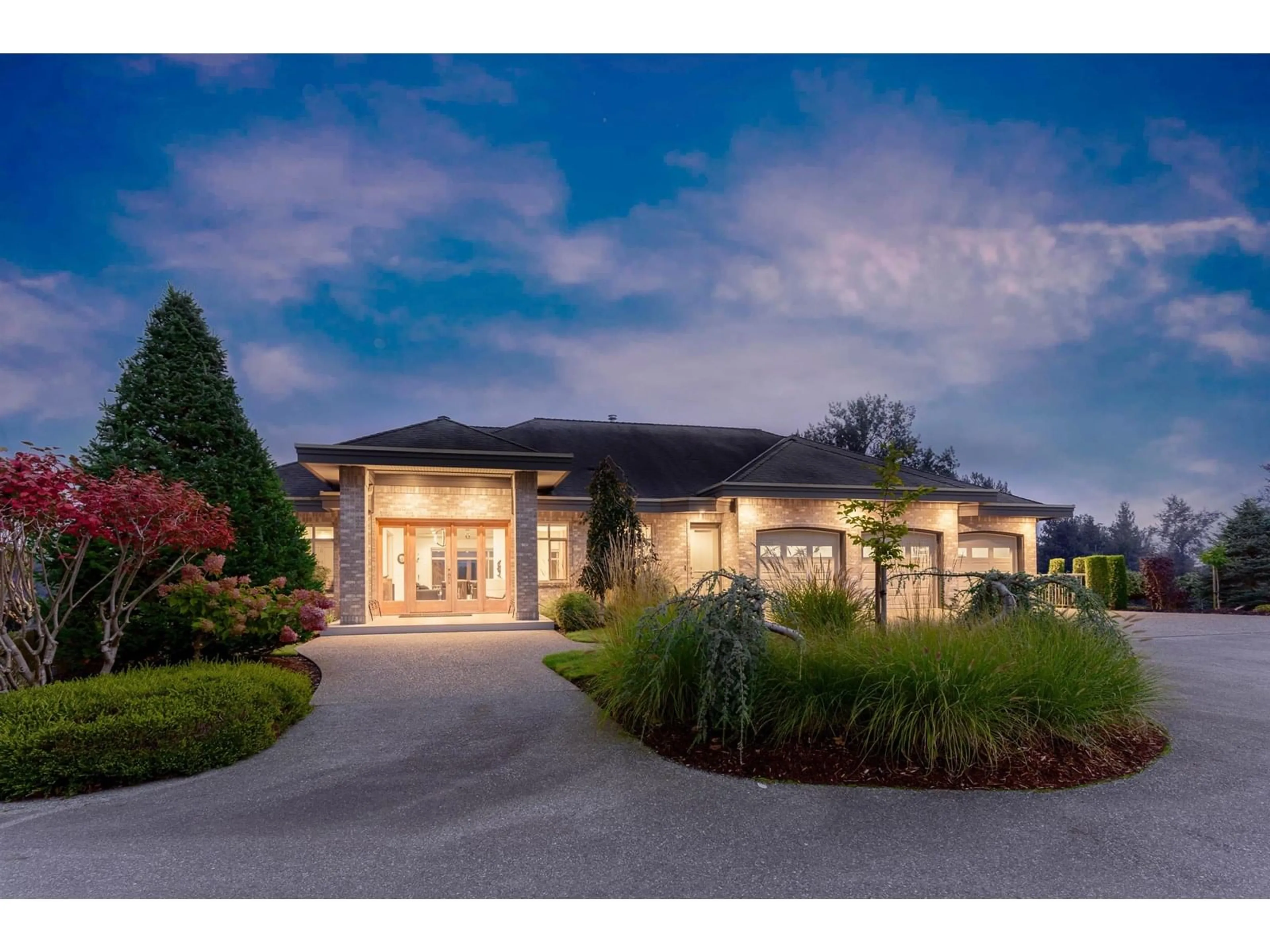 Unknown for 2675 256, Langley British Columbia V4W1Y3