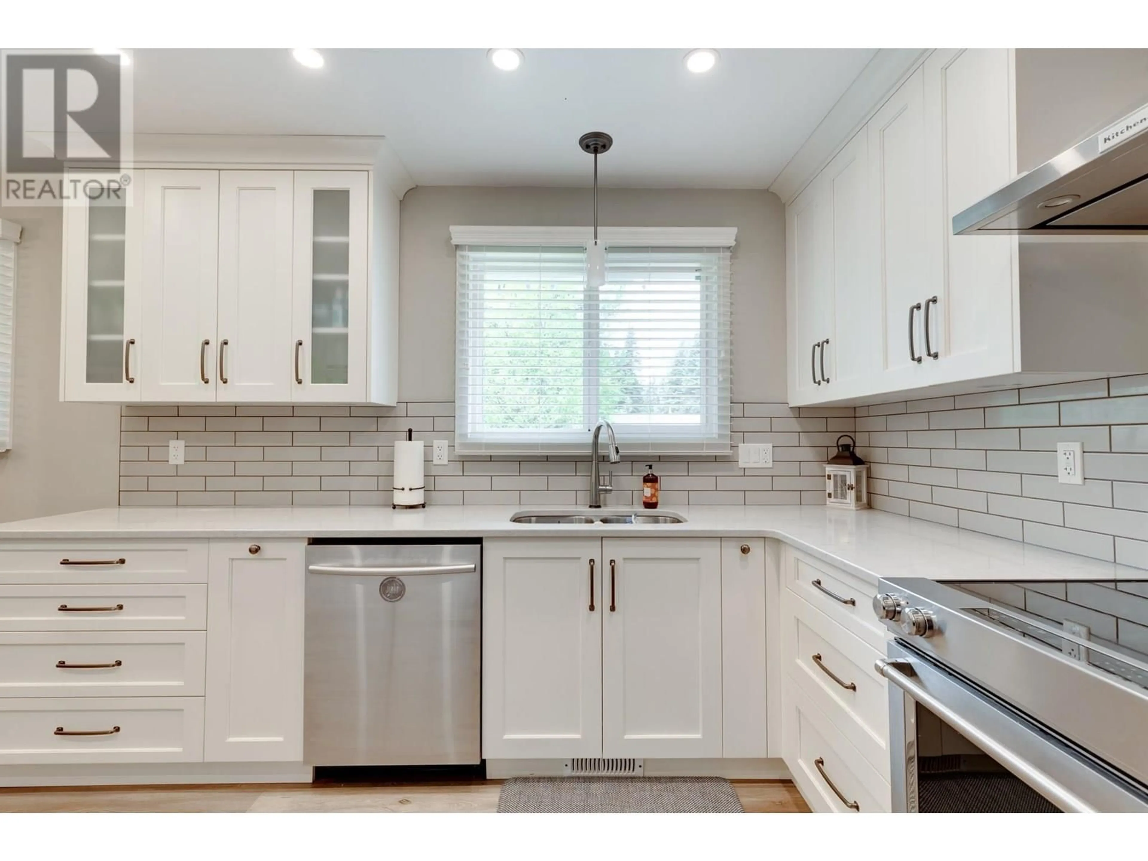 Contemporary kitchen, ceramic/tile floor for 2900 NIXON CRESCENT, Prince George British Columbia V2K3K4