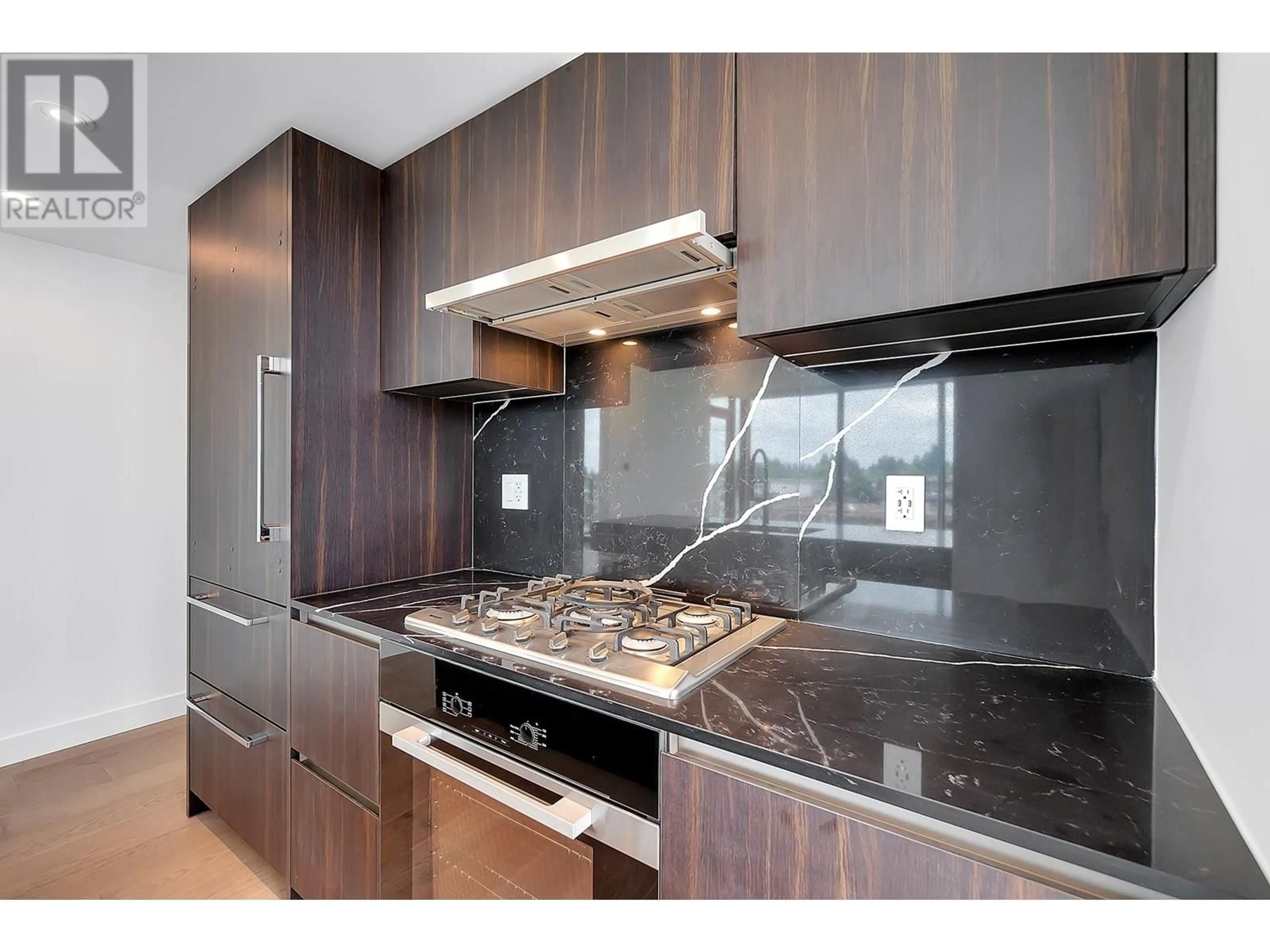 Unknown for 615 - 135 E 13TH STREET, North Vancouver British Columbia V7L0J8