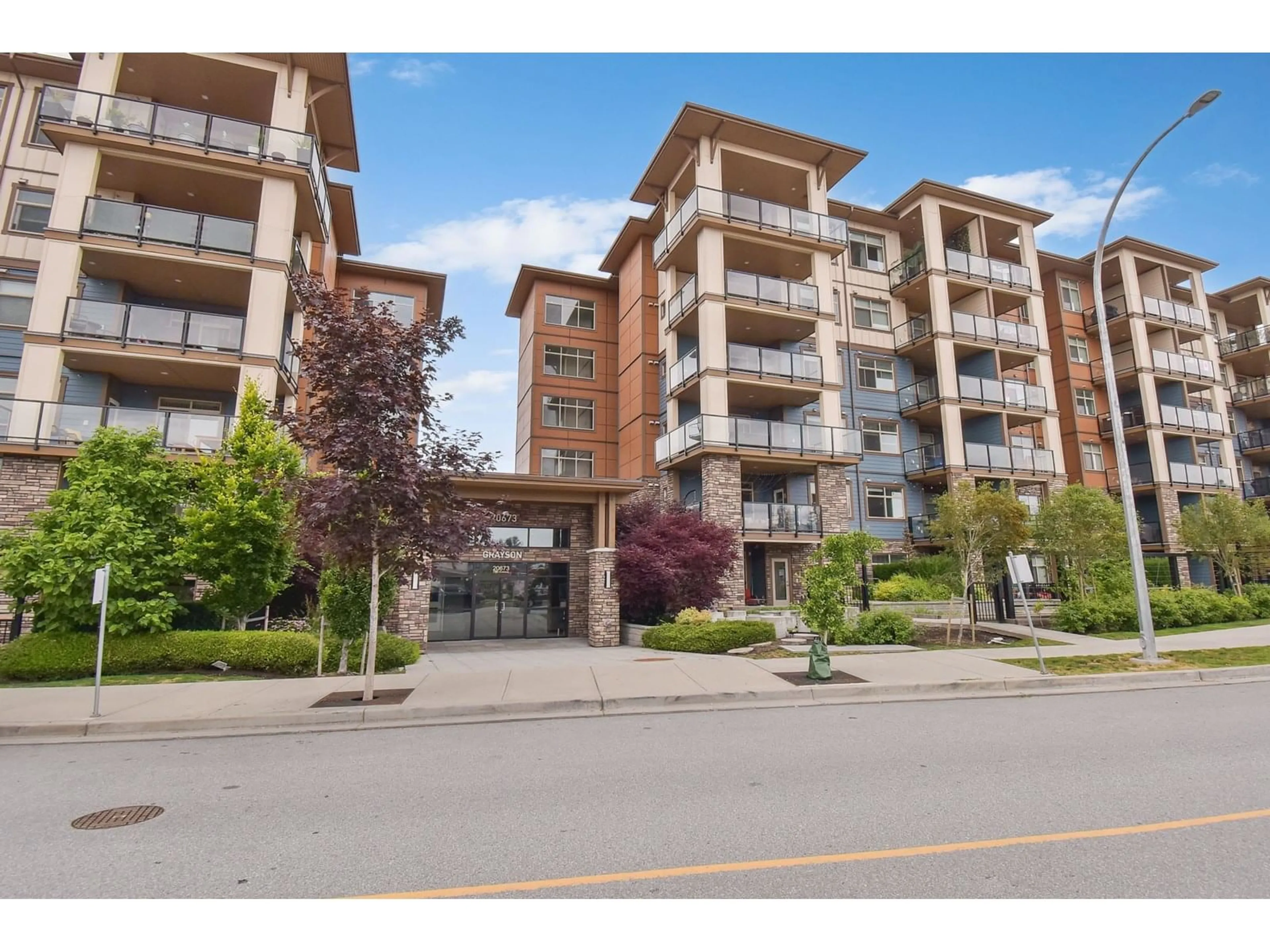 Unknown for 302 - 20673 78, Langley British Columbia V2Y3K1