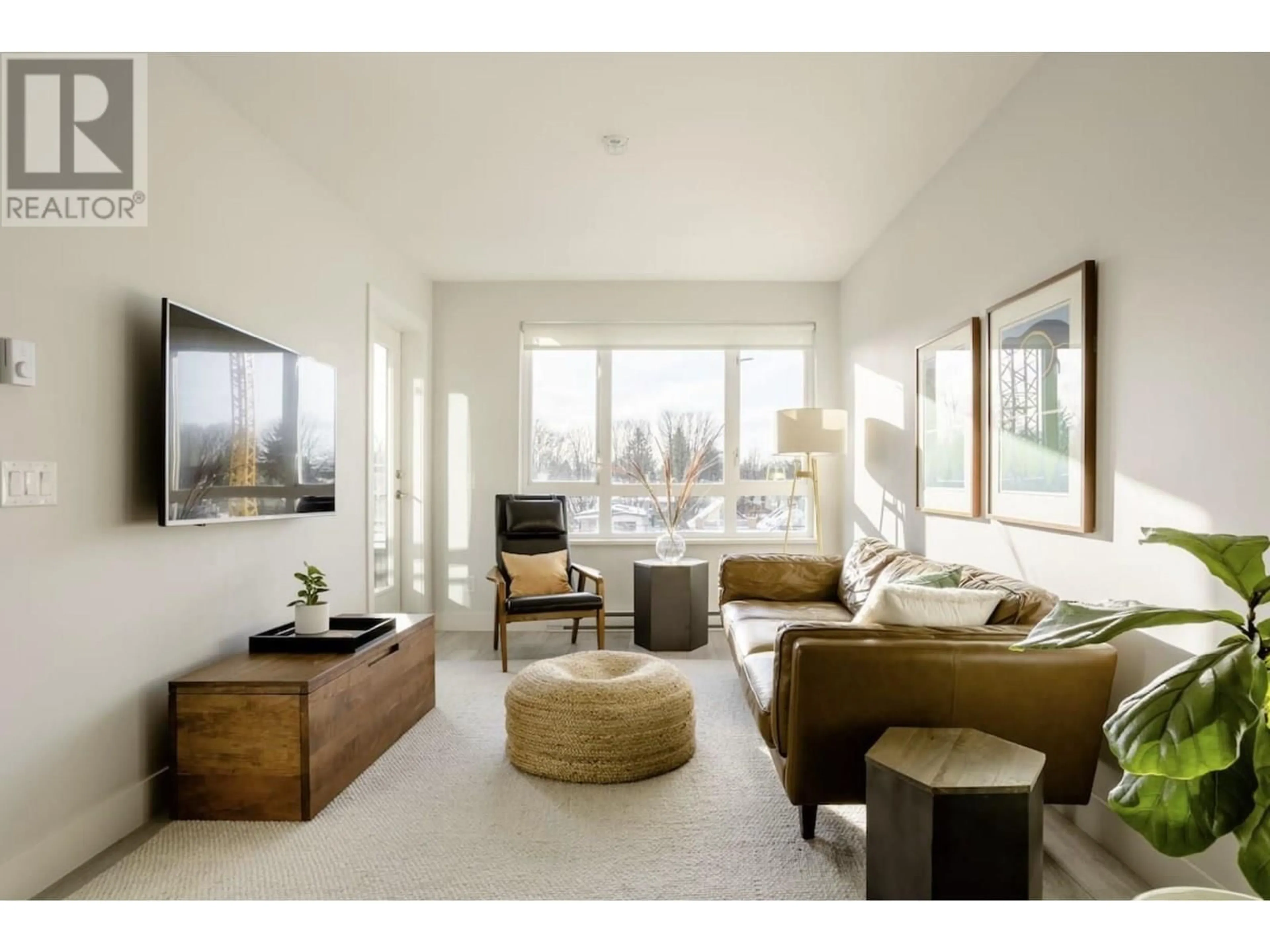 Living room with furniture, unknown for 508 - 2477 CAROLINA STREET, Vancouver British Columbia V5T0G8