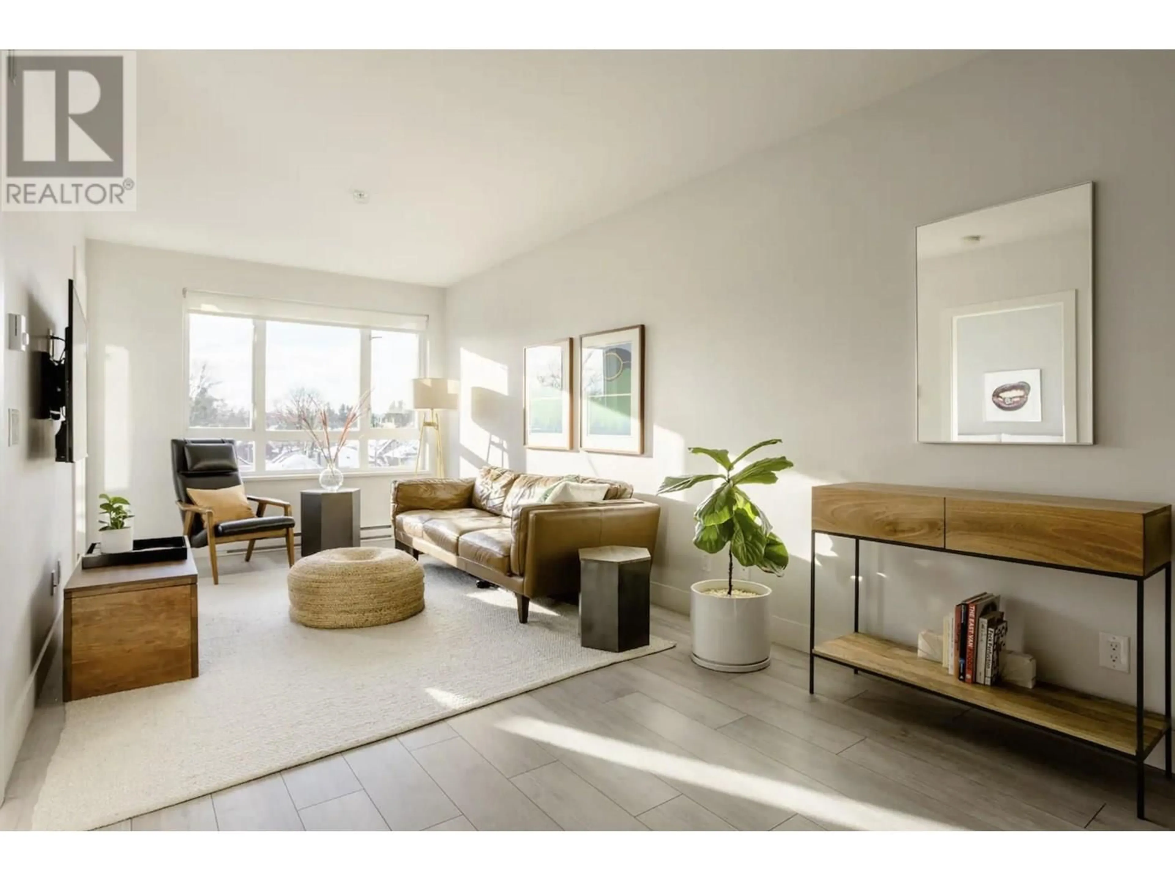 Living room with furniture, unknown for 508 - 2477 CAROLINA STREET, Vancouver British Columbia V5T0G8