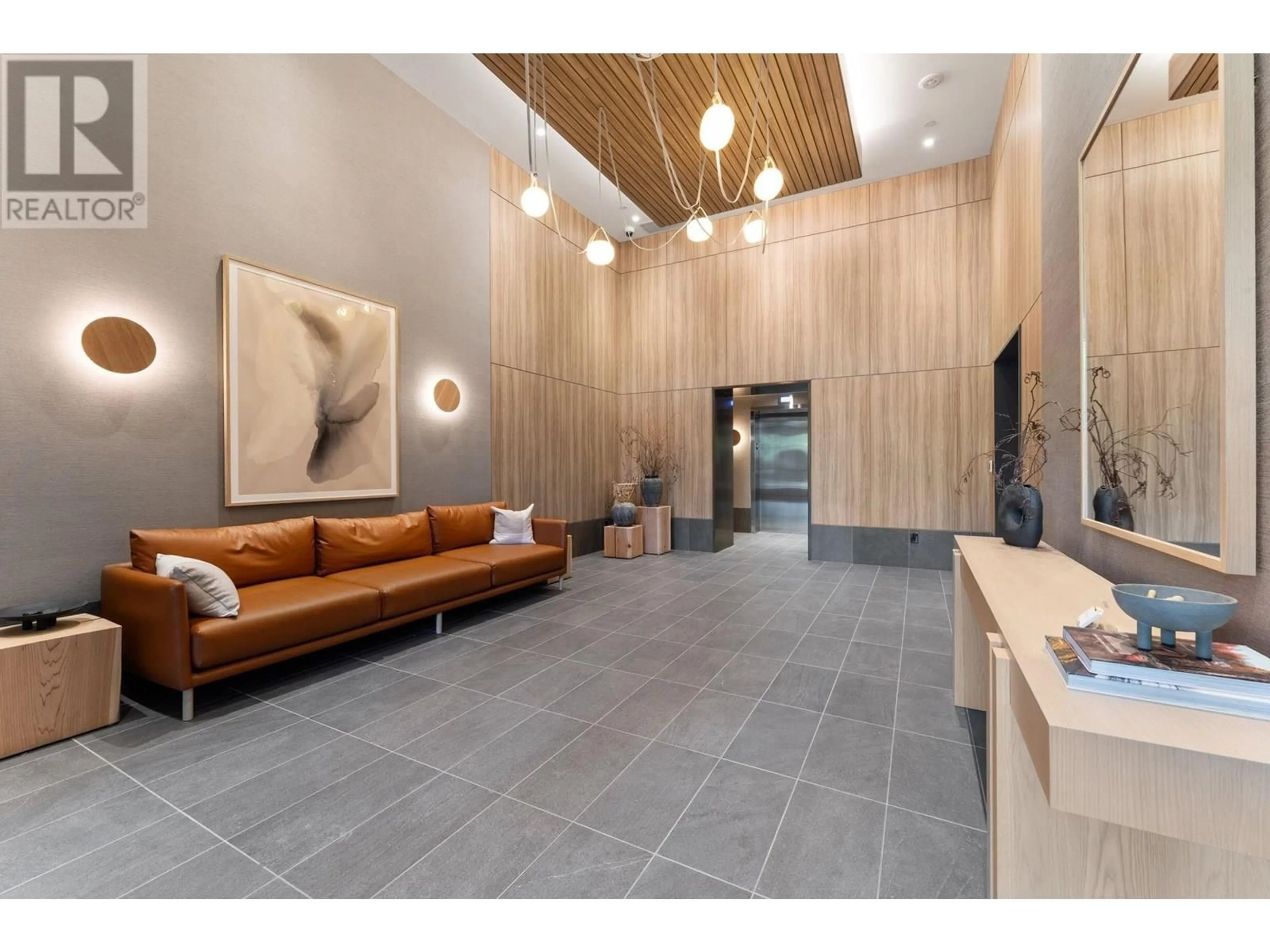 Lobby for 1104 - 2325 EMERY COURT, North Vancouver British Columbia V7J0E8